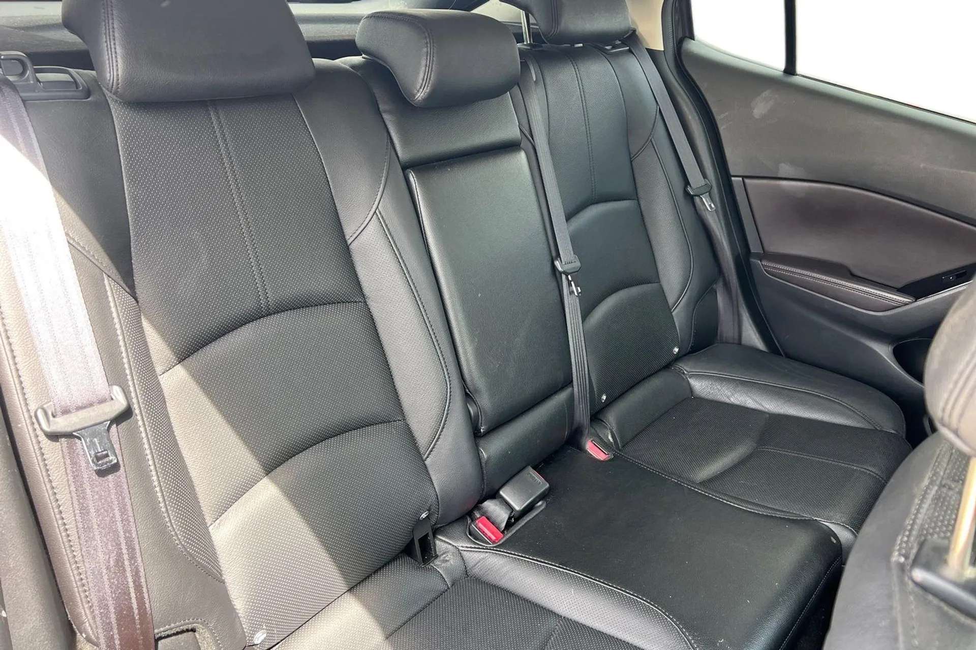 2017 MAZDA MAZDA3 2017 MAZDA MAZDA3