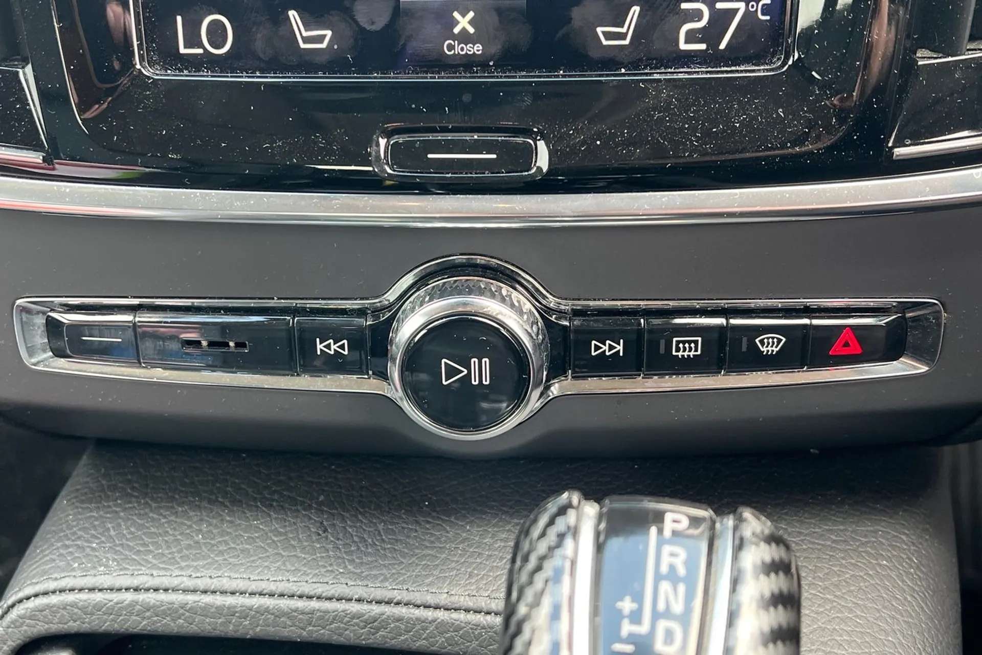 2017 VOLVO S90 2017 VOLVO S90