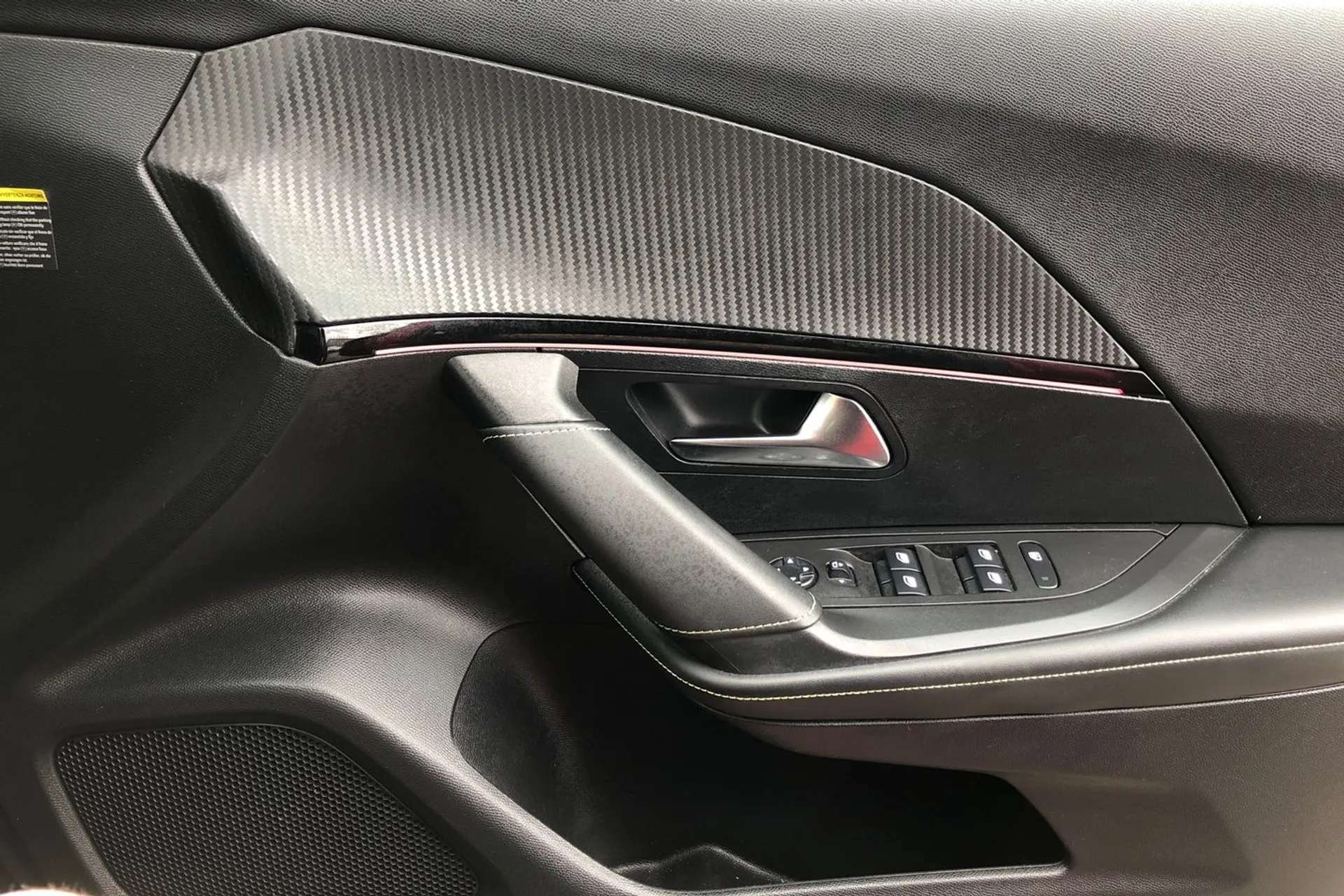 2020 PEUGEOT 2008 2020 PEUGEOT 2008