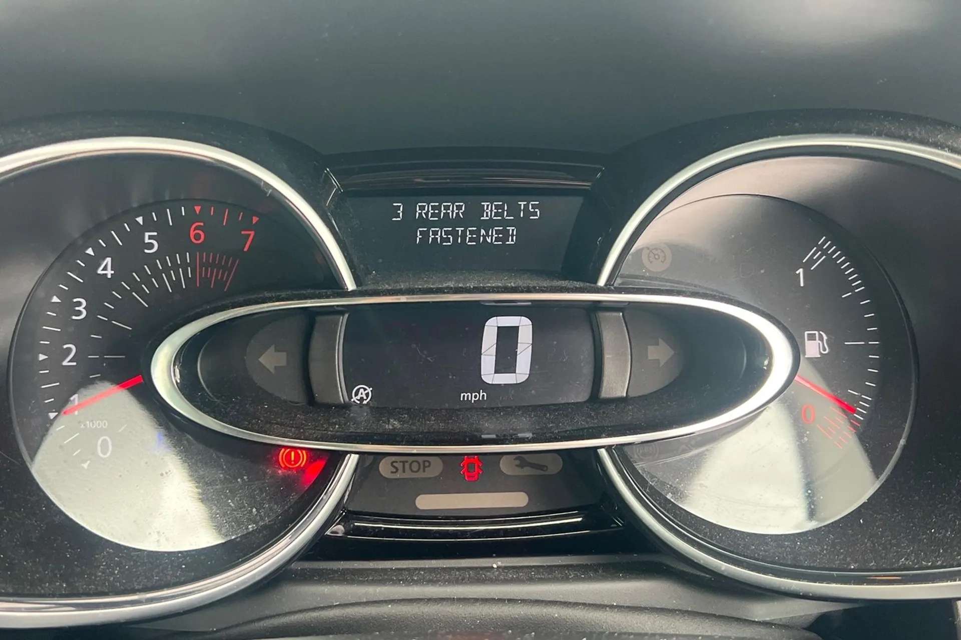 2019 RENAULT CLIO 2019 RENAULT CLIO