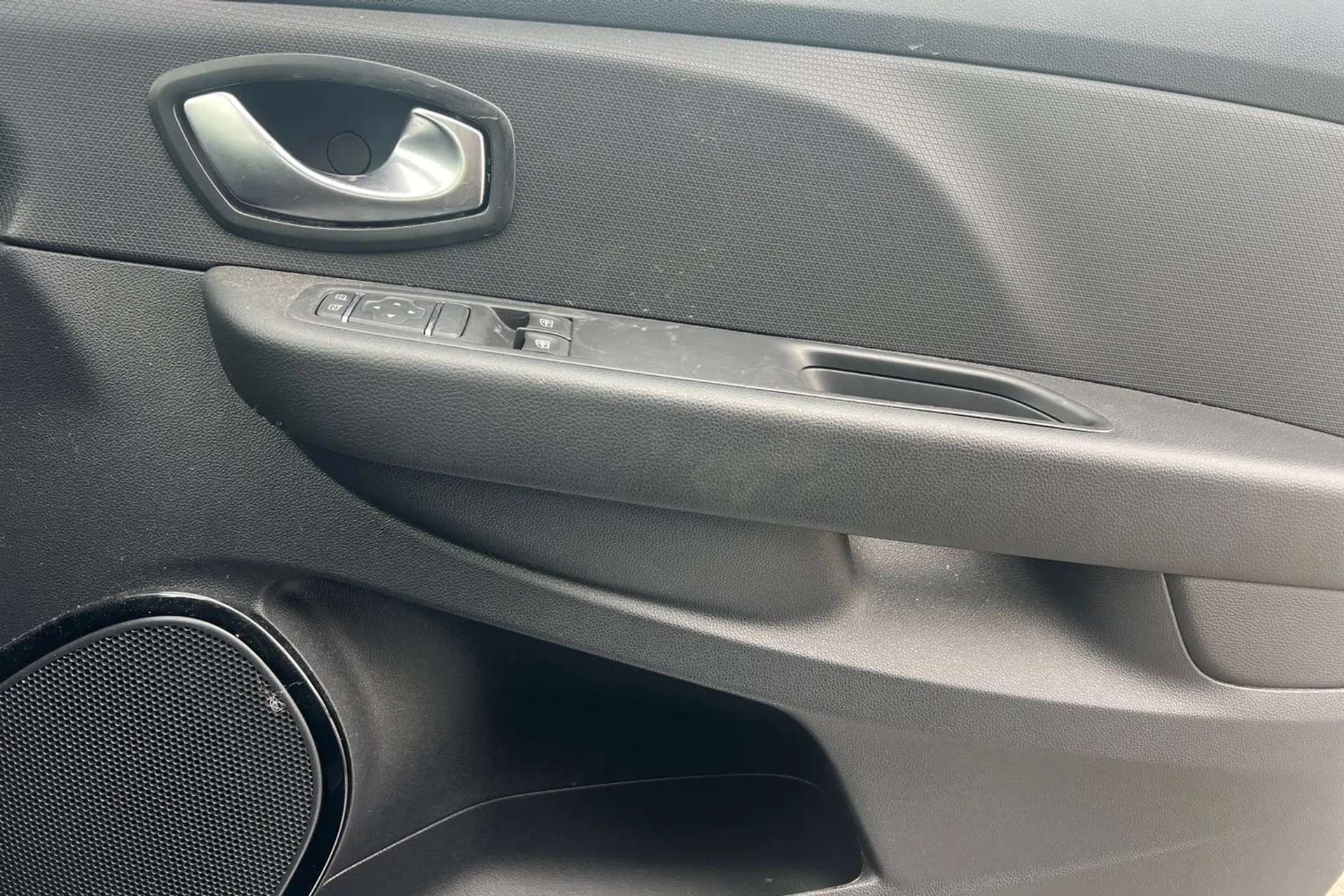 2019 RENAULT CLIO 2019 RENAULT CLIO