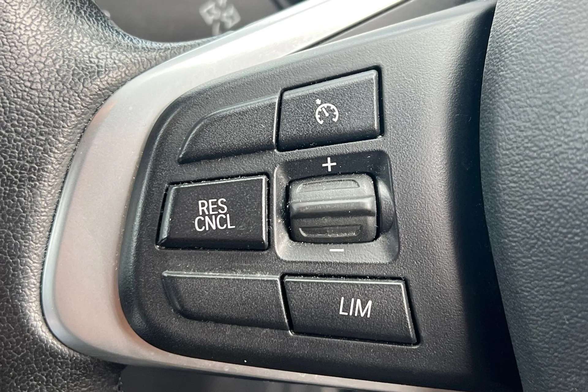 2020 BMW 2 SERIES 2020 BMW 2 SERIES