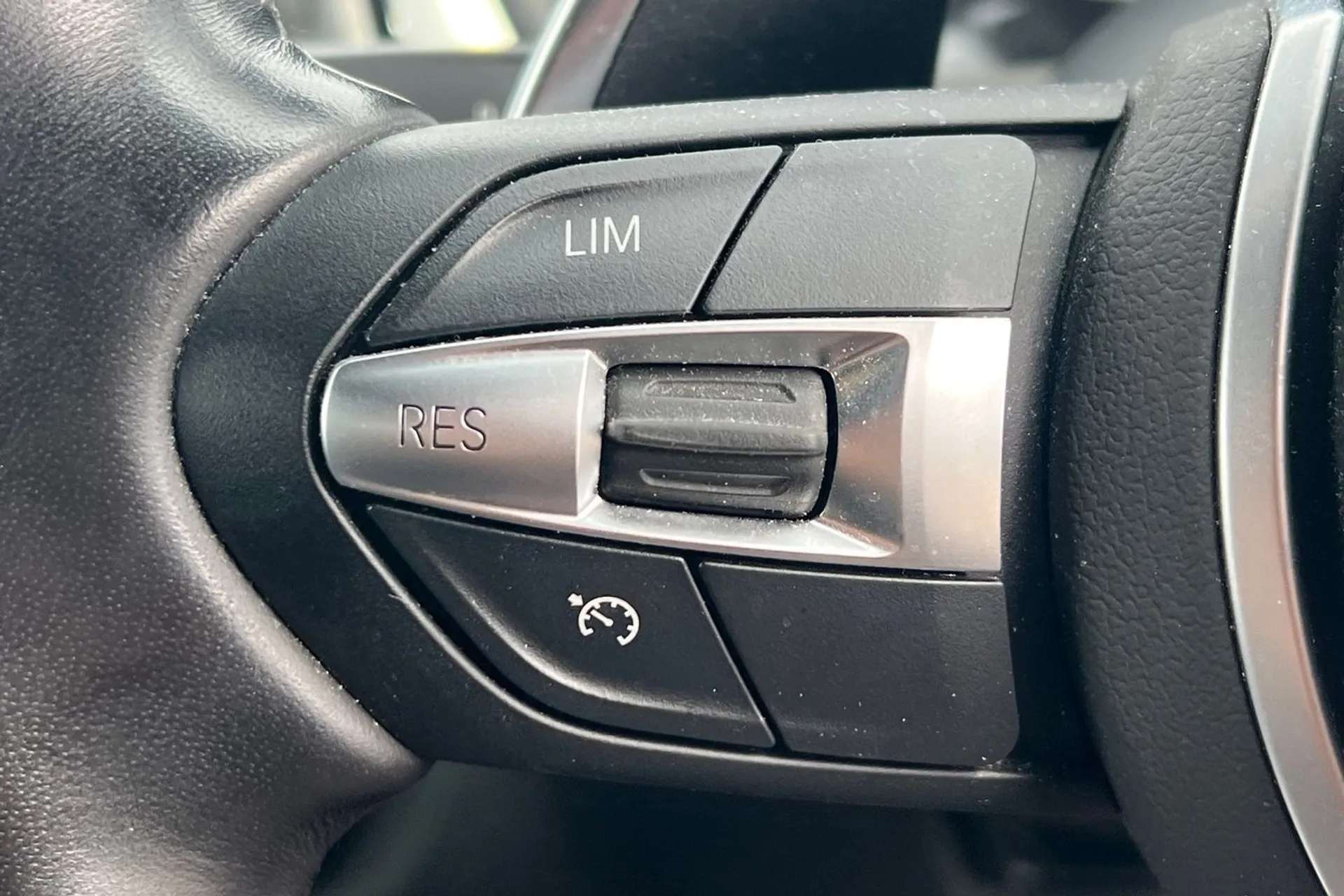 2018 BMW 3 SERIES 2018 BMW 3 SERIES