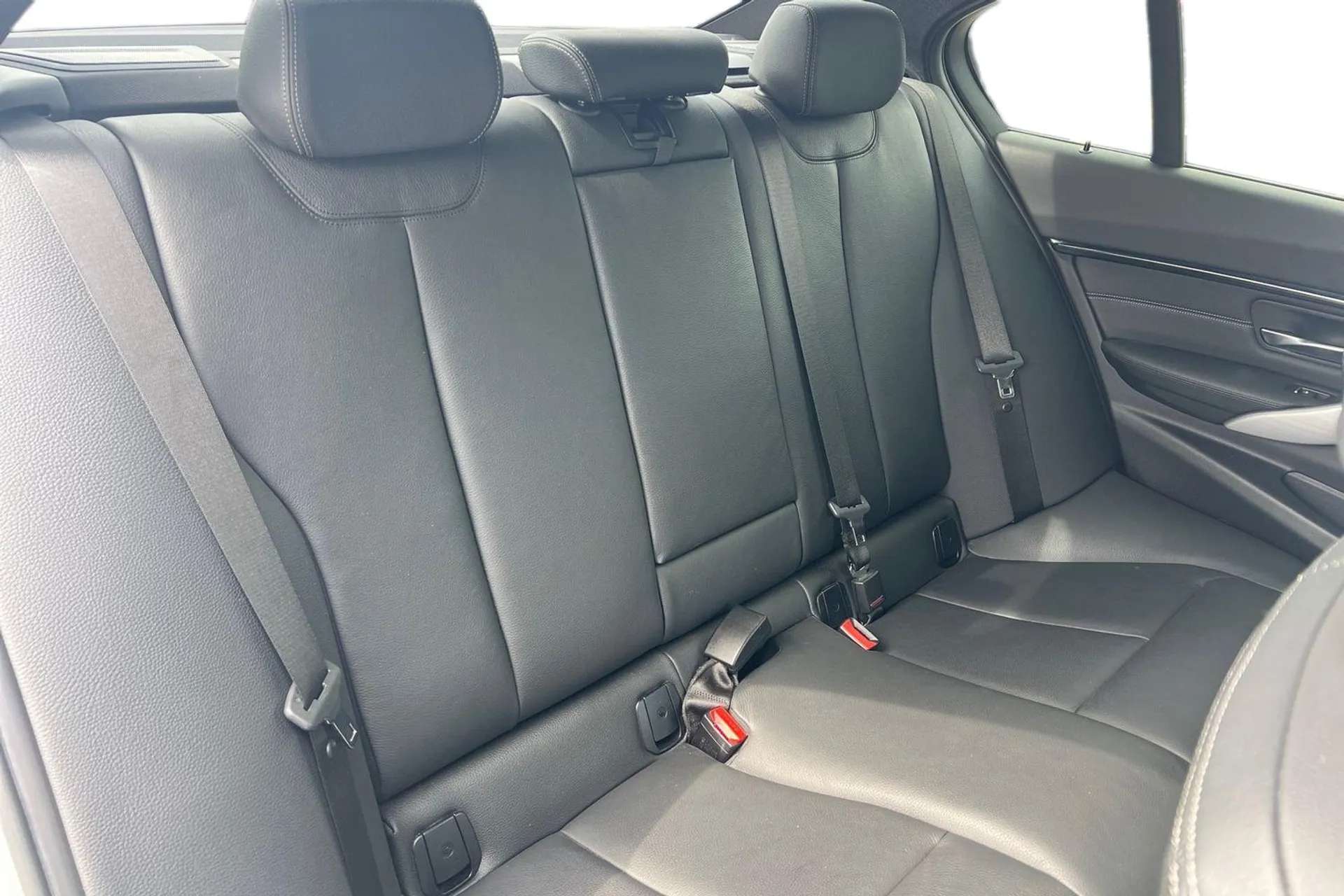 2018 BMW 3 SERIES 2018 BMW 3 SERIES