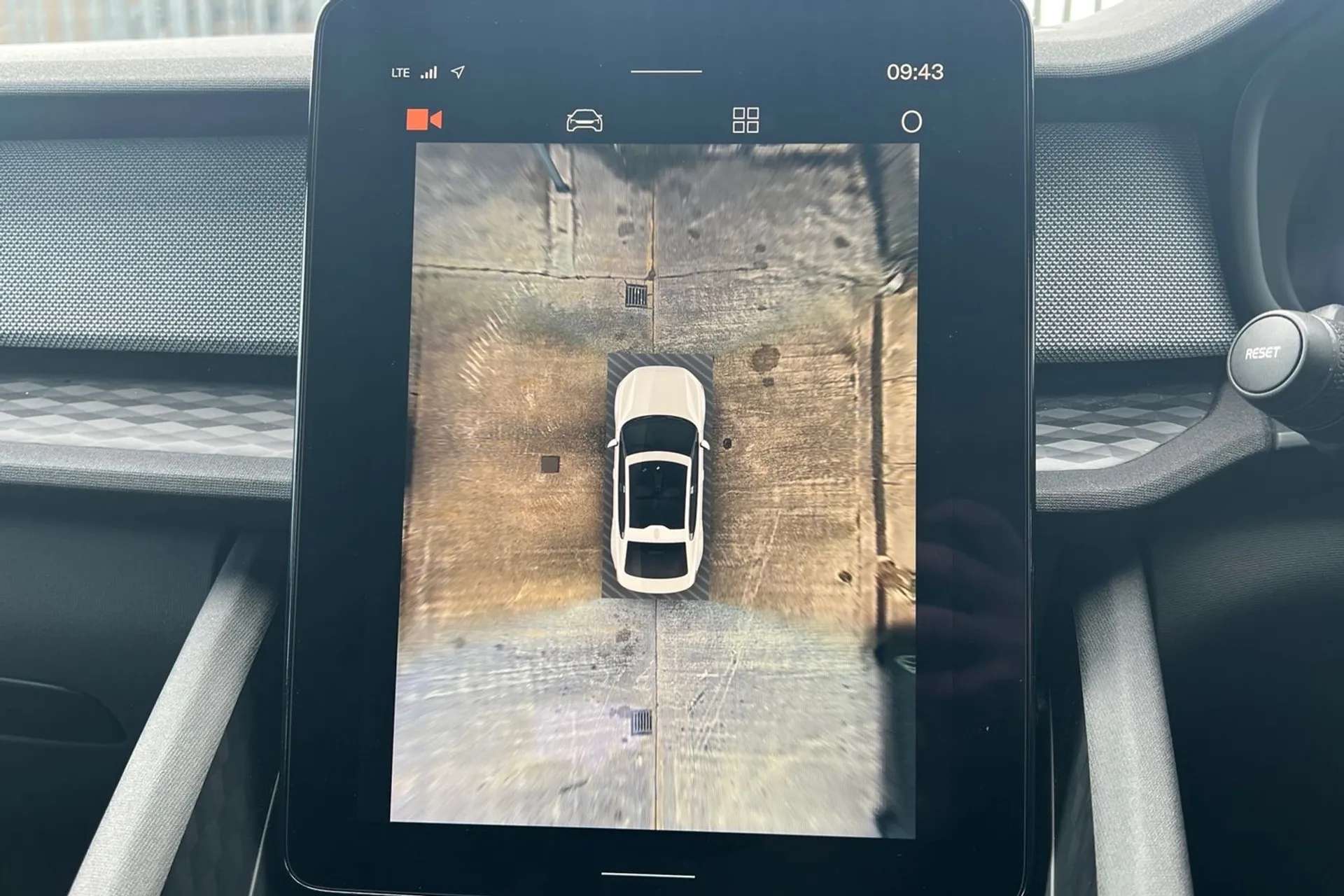 2021 POLESTAR 2 2021 POLESTAR 2