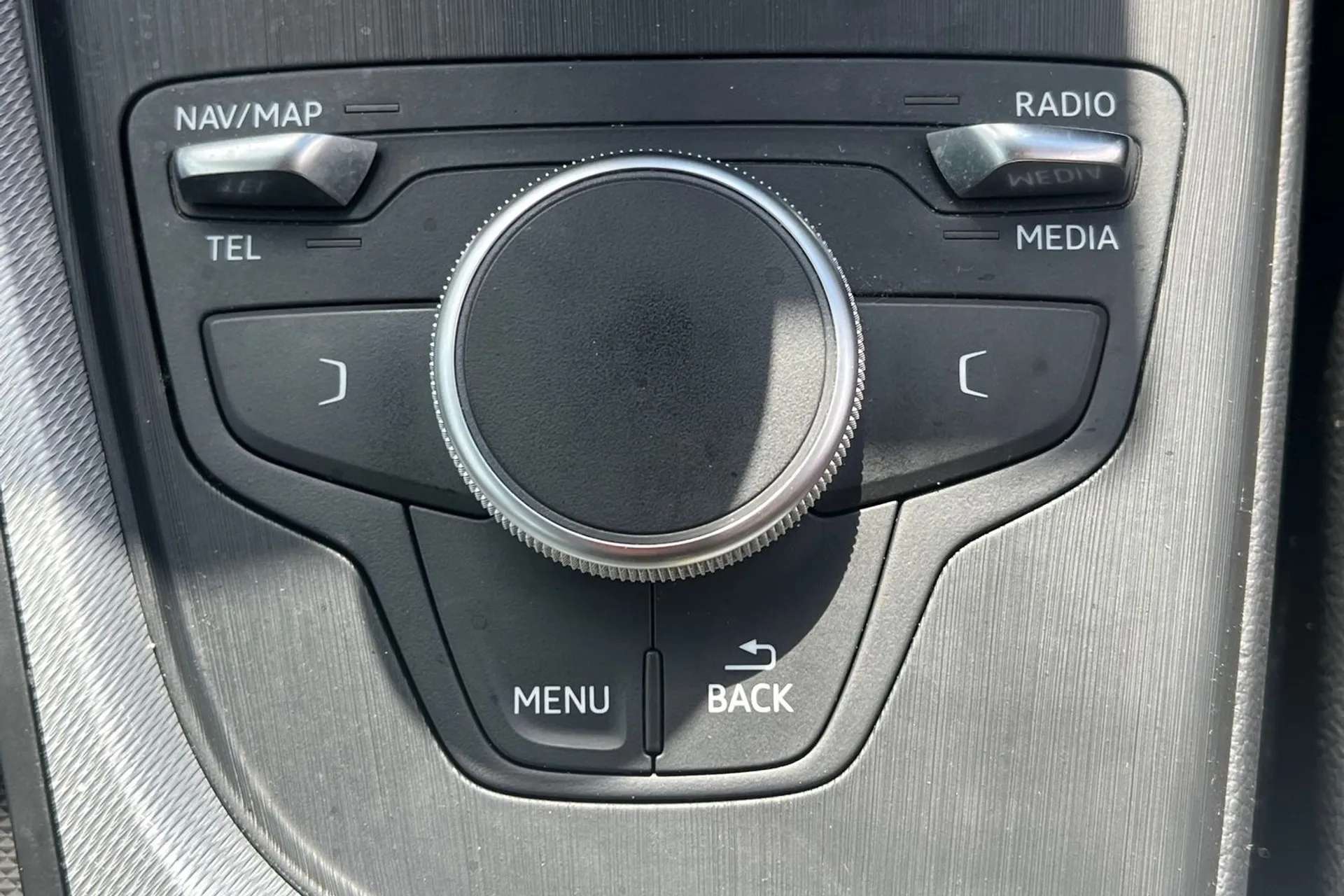 2016 AUDI A4 2016 AUDI A4