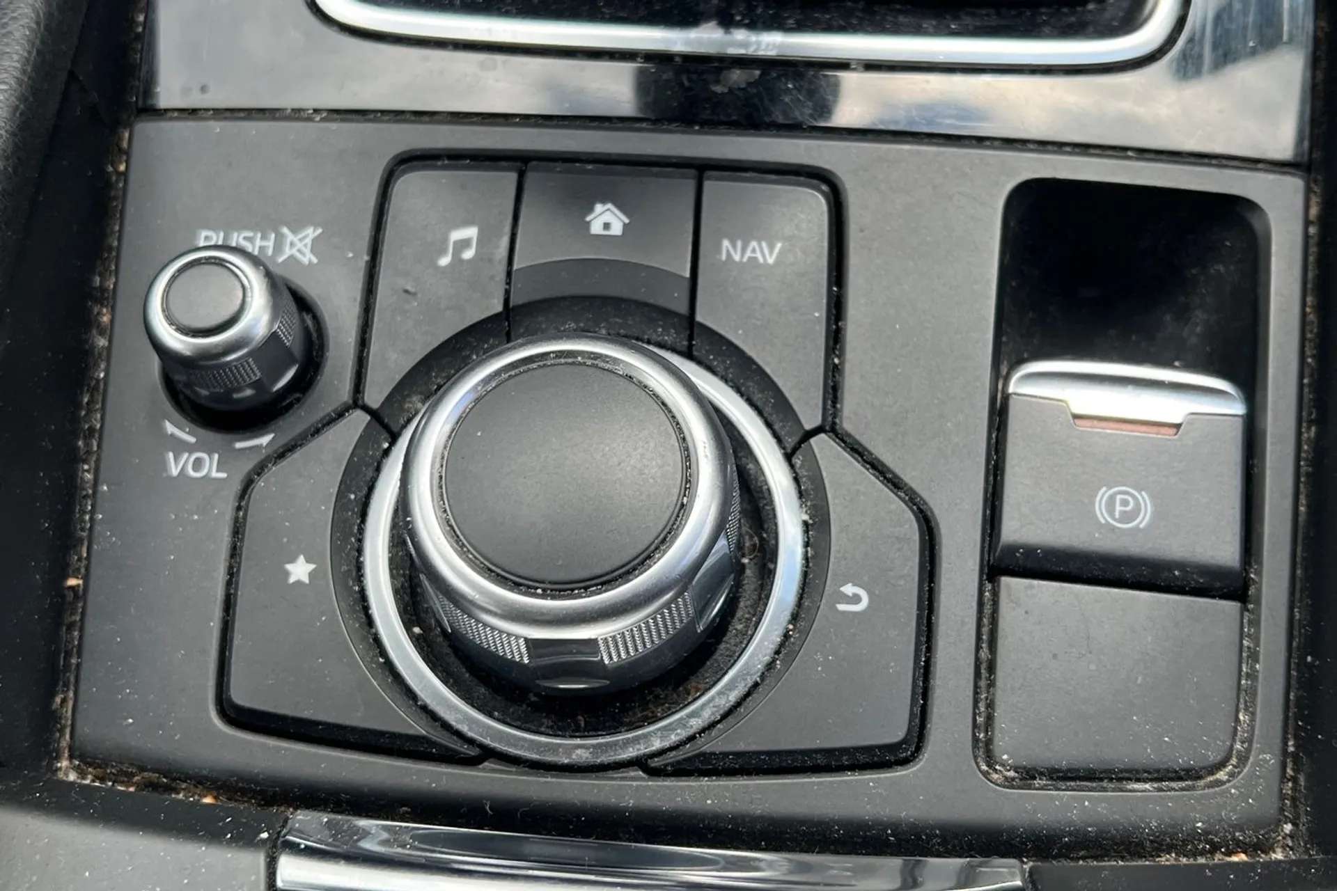 2018 MAZDA MAZDA3 2018 MAZDA MAZDA3
