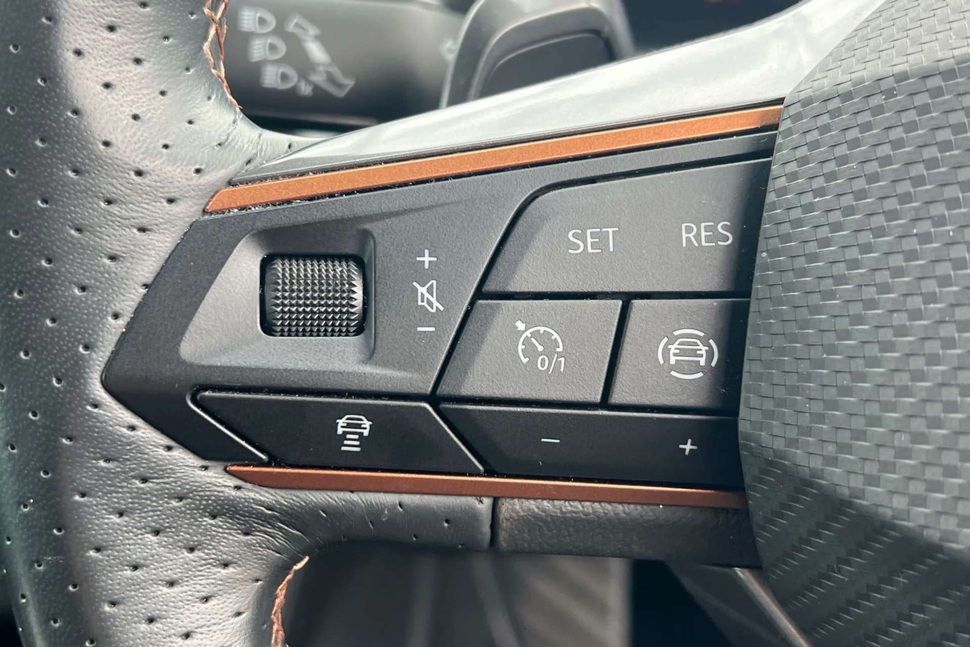2023 CUPRA FORMENTOR 2023 CUPRA FORMENTOR