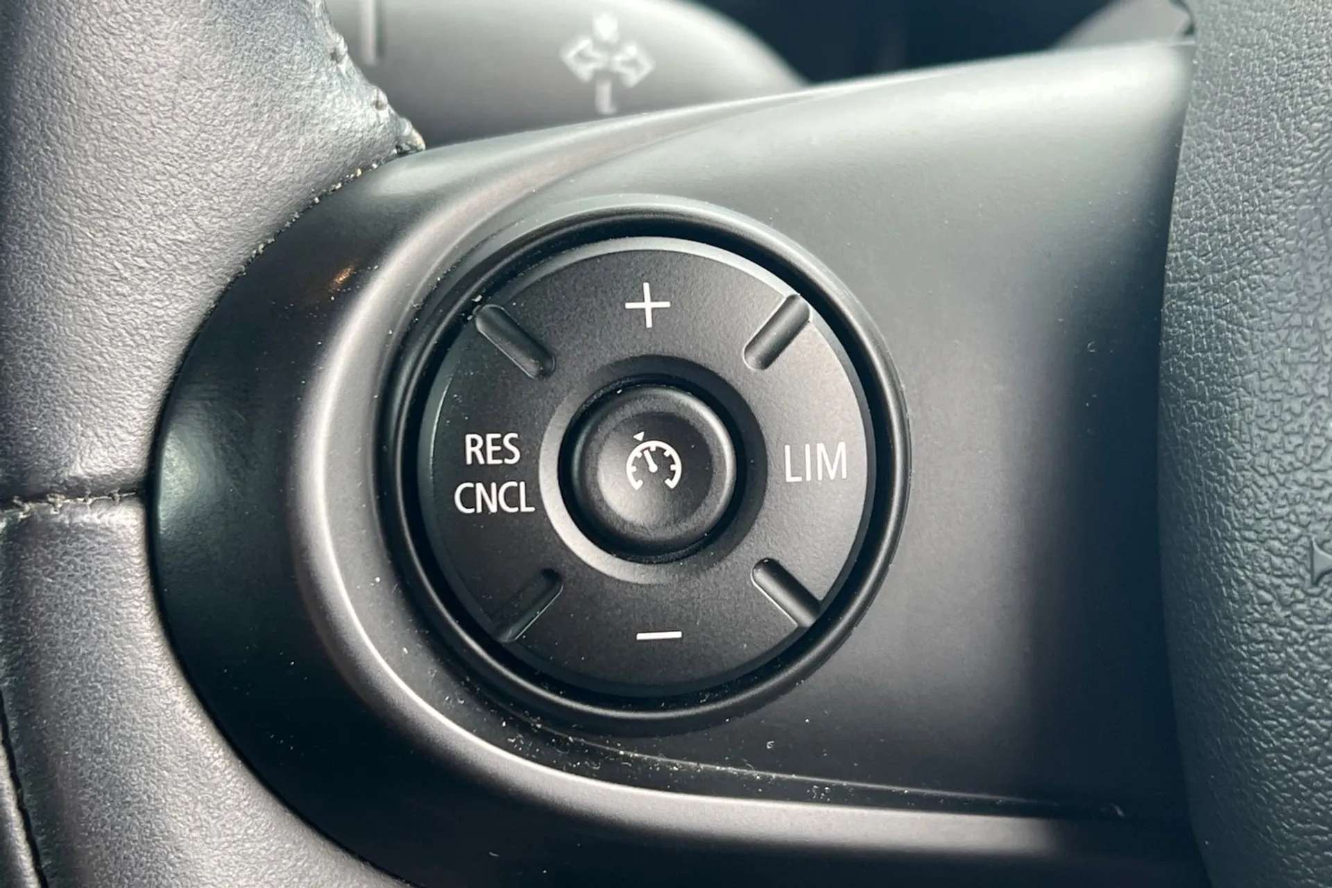 2019 MINI COUNTRYMAN 2019 MINI COUNTRYMAN