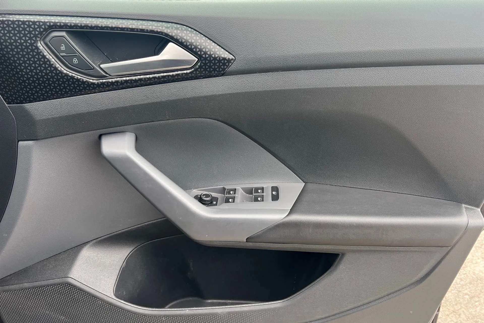 2021 VOLKSWAGEN T-CROSS 2021 VOLKSWAGEN T-CROSS