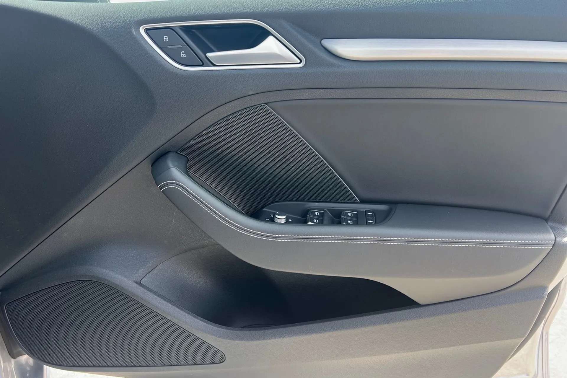 2016 AUDI A3 2016 AUDI A3