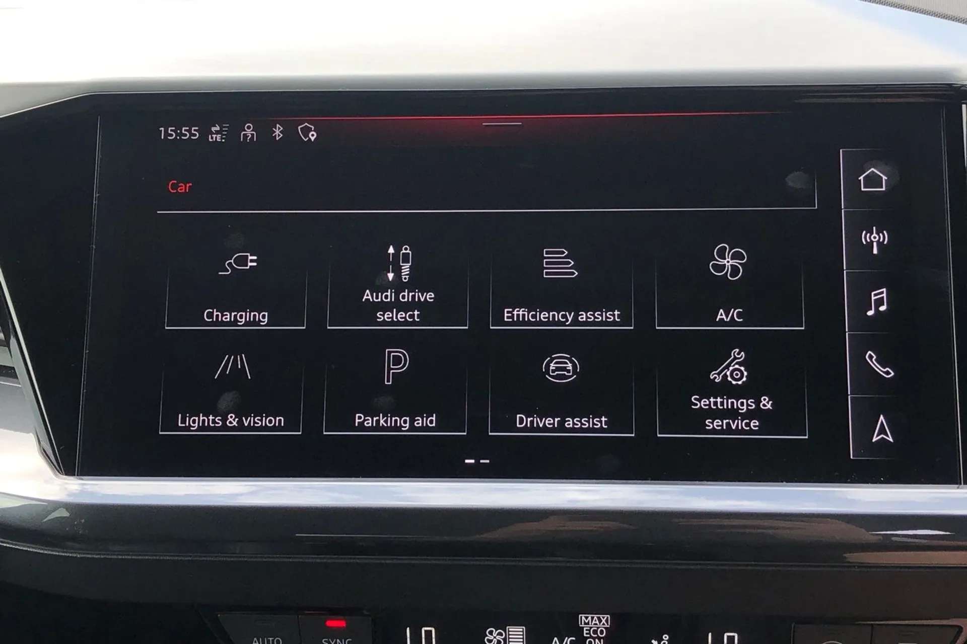 2023 AUDI Q4 2023 AUDI Q4