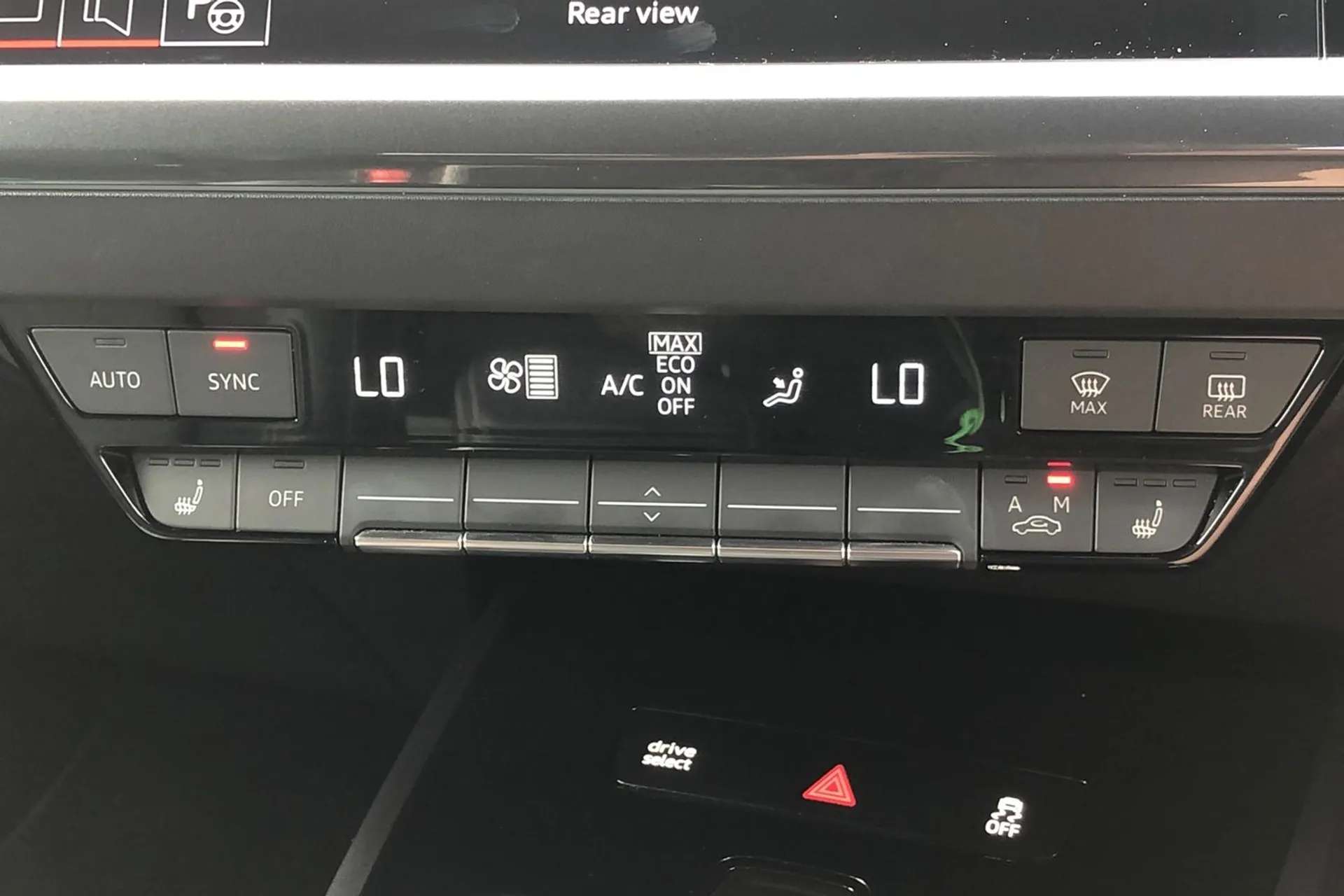 2023 AUDI Q4 2023 AUDI Q4