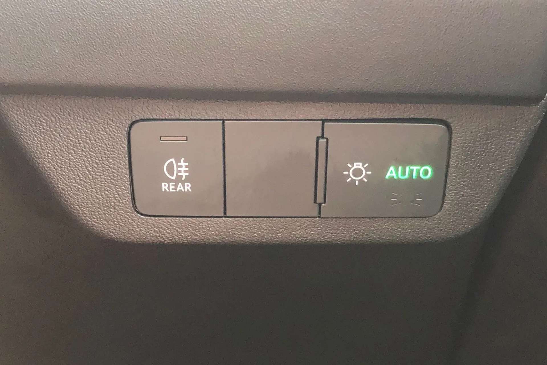 2023 AUDI Q4 2023 AUDI Q4