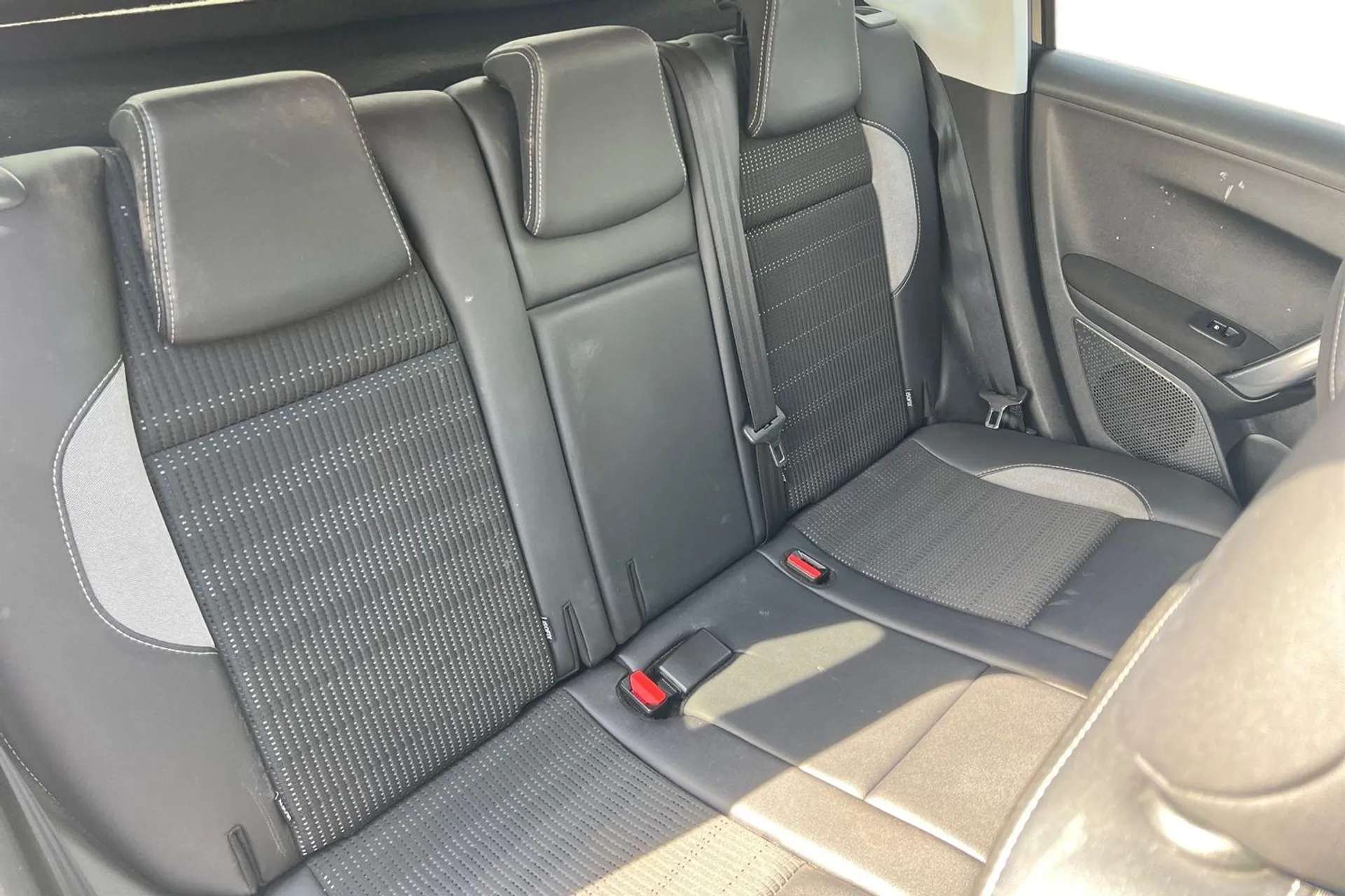 2017 PEUGEOT 2008 2017 PEUGEOT 2008