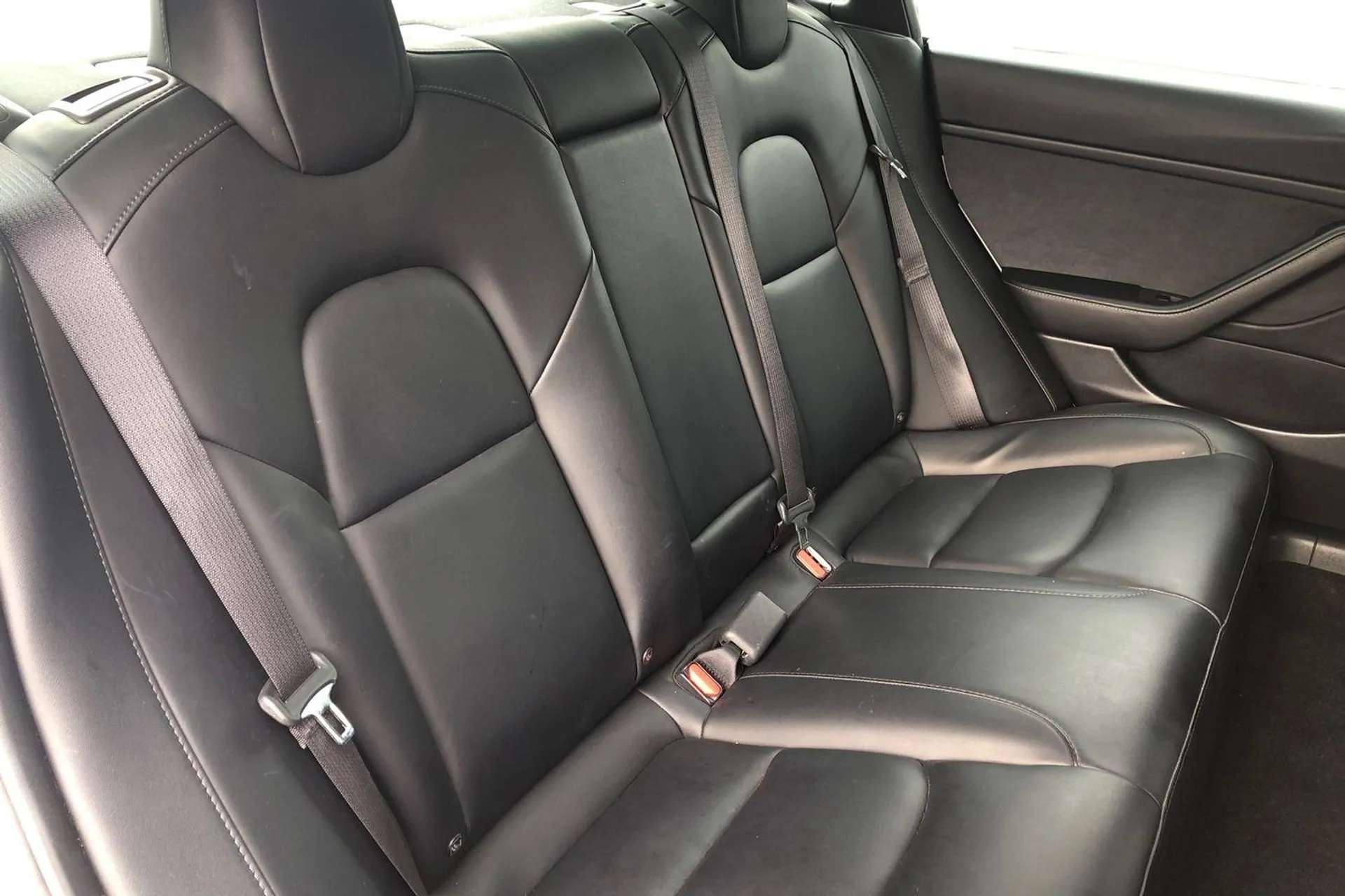 2020 TESLA MODEL 3 2020 TESLA MODEL 3