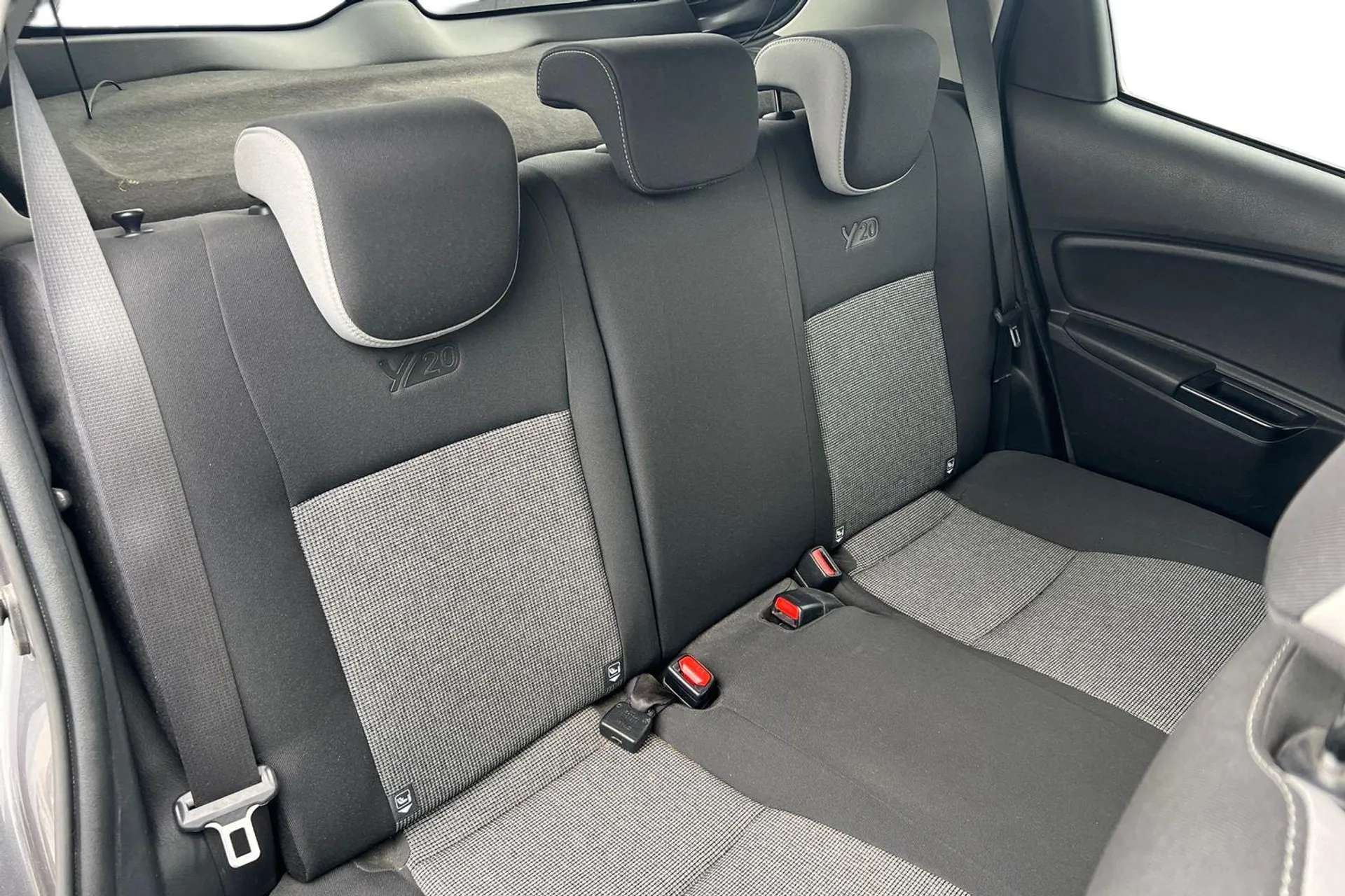 2020 TOYOTA YARIS 2020 TOYOTA YARIS