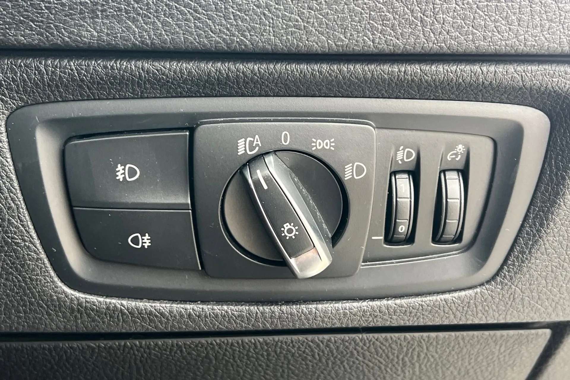 2019 BMW 1 SERIES 2019 BMW 1 SERIES