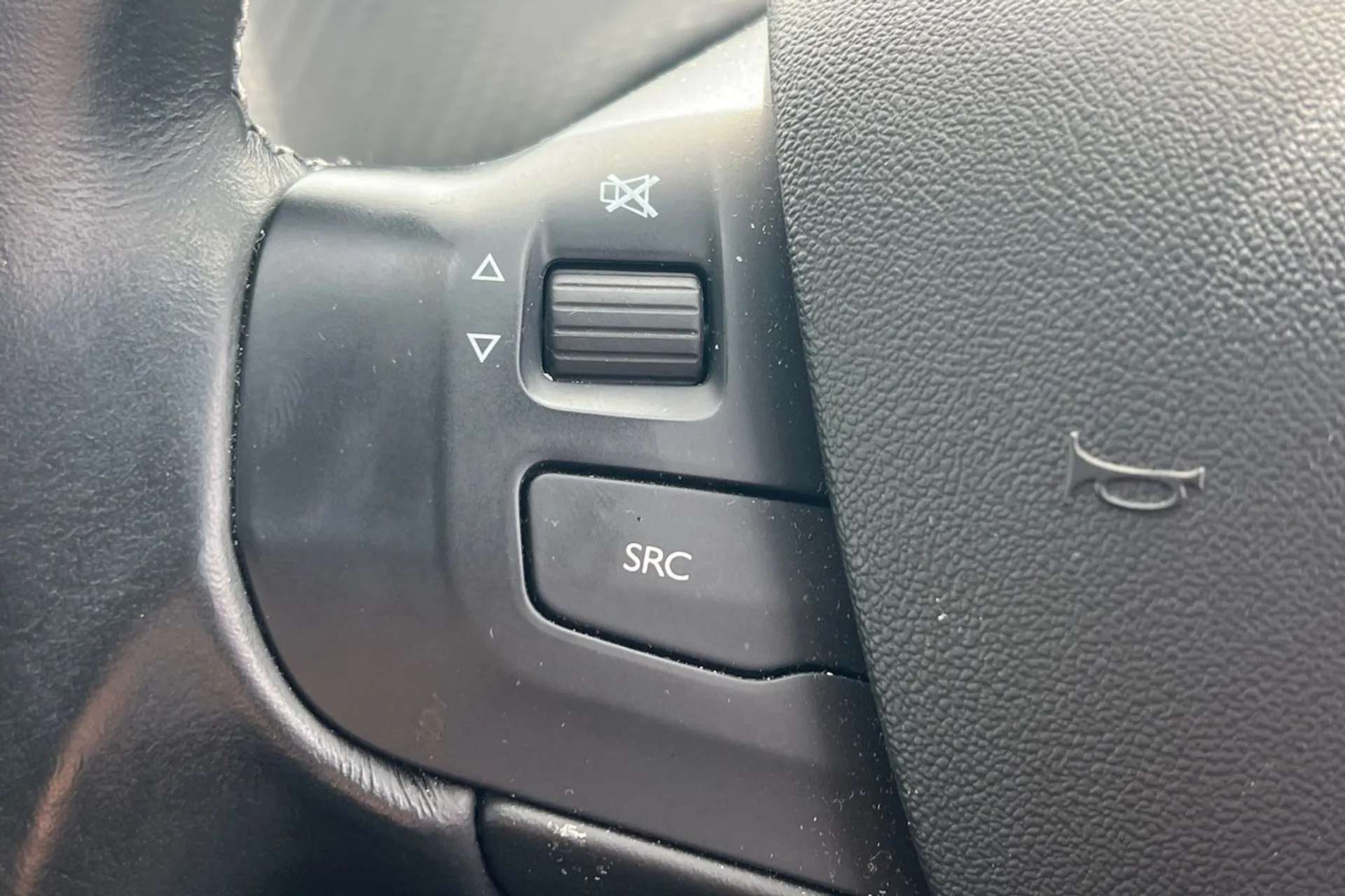 2019 PEUGEOT 208 2019 PEUGEOT 208