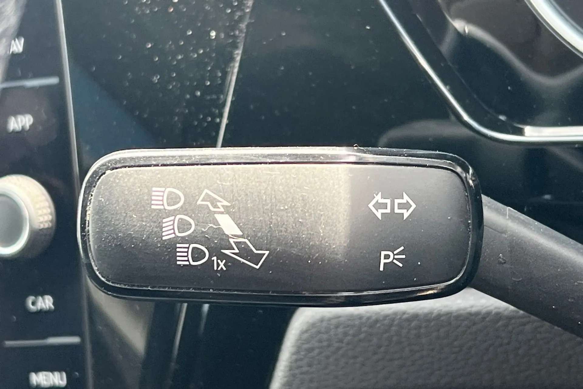 2017 VOLKSWAGEN TOURAN 2017 VOLKSWAGEN TOURAN