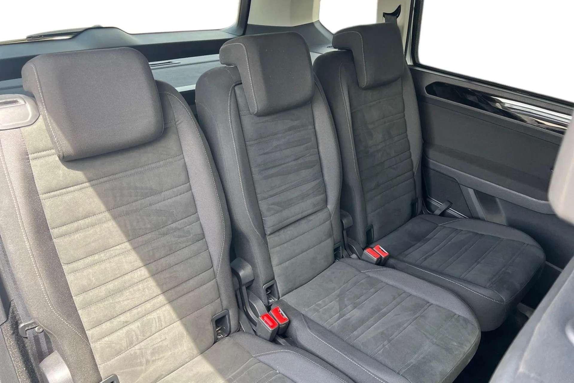 2017 VOLKSWAGEN TOURAN 2017 VOLKSWAGEN TOURAN