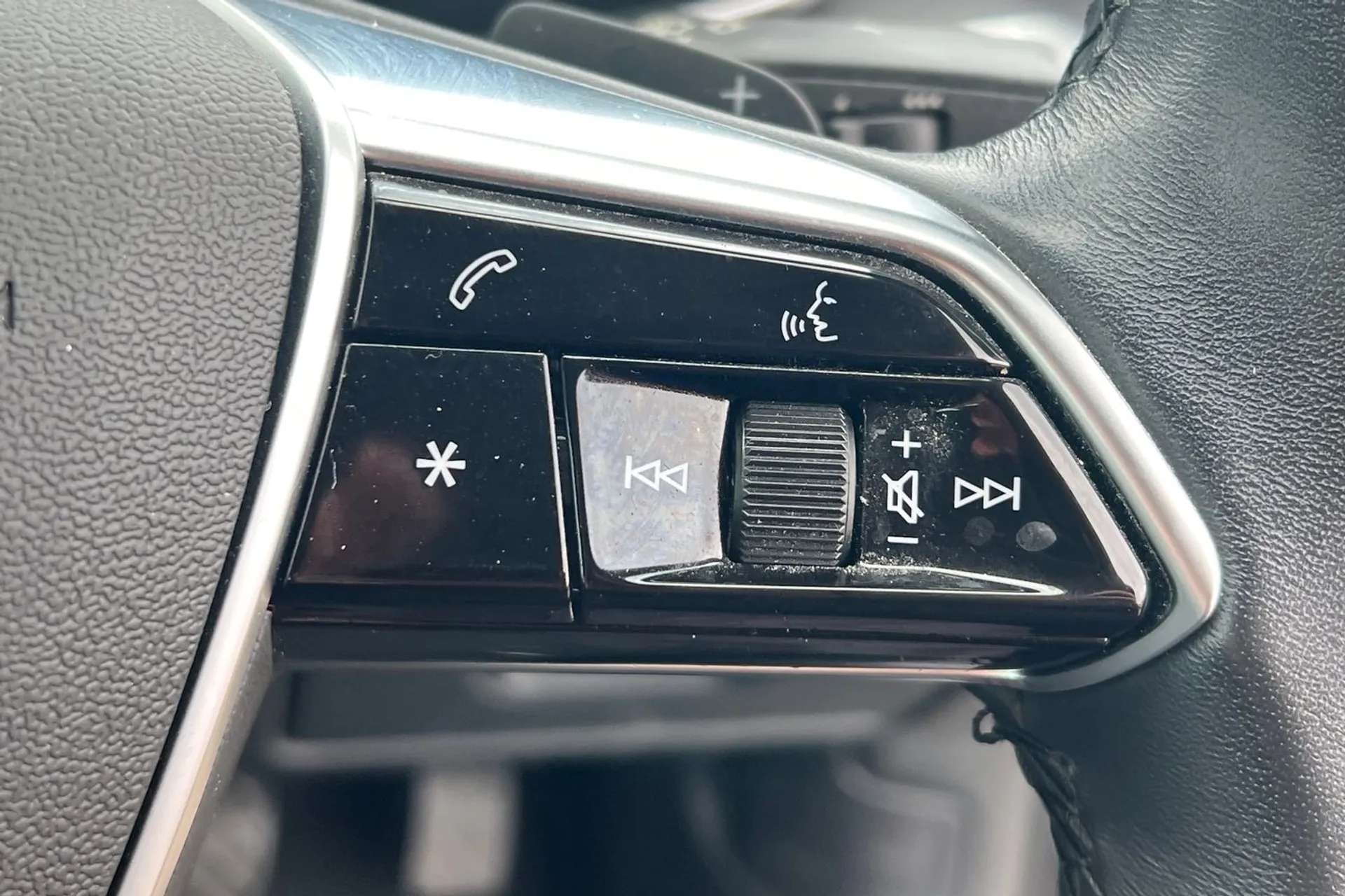 2022 AUDI A6 2022 AUDI A6