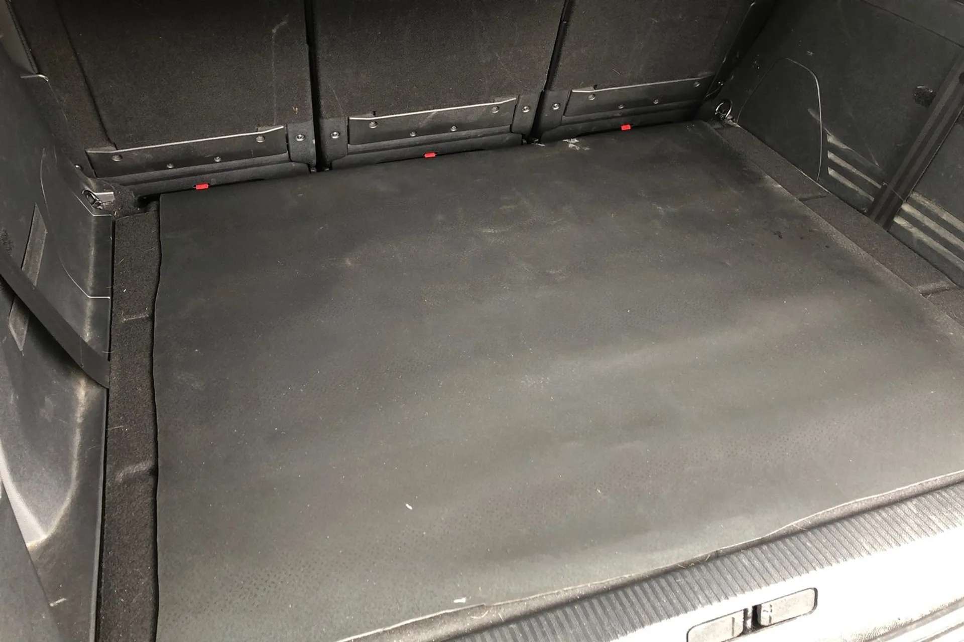 2018 PEUGEOT 5008 2018 PEUGEOT 5008