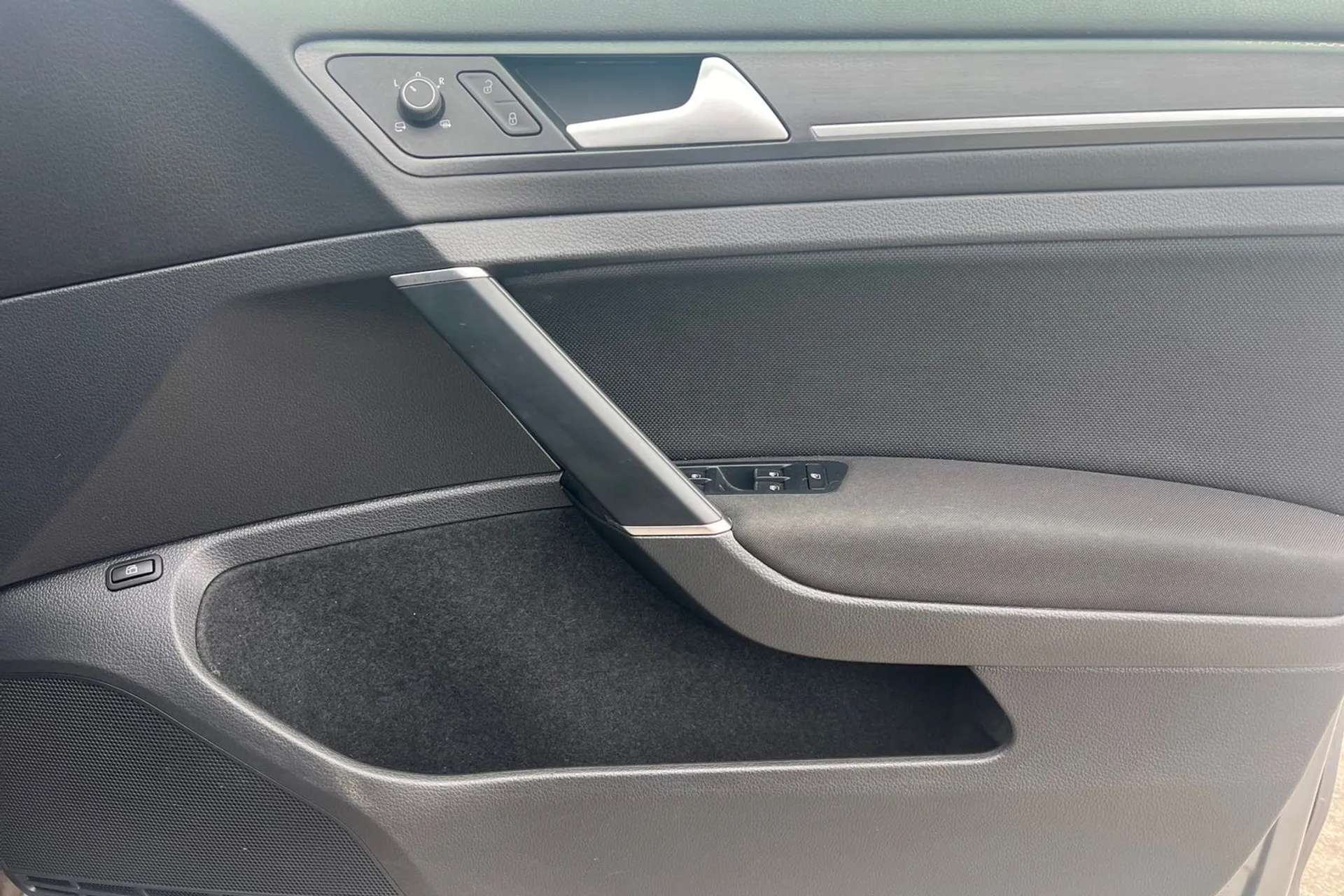 2020 VOLKSWAGEN GOLF 2020 VOLKSWAGEN GOLF