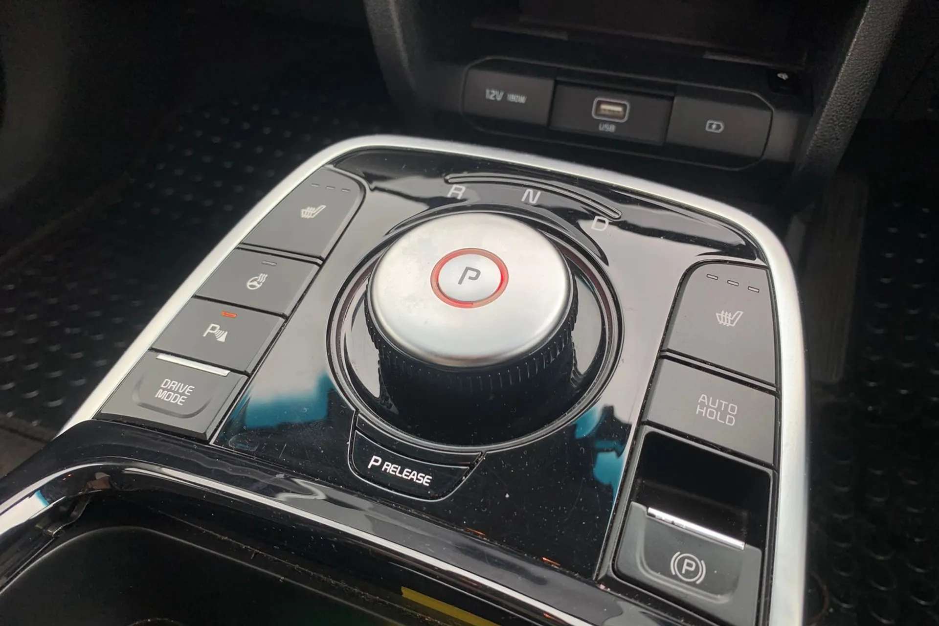 2020 KIA E-NIRO 2020 KIA E-NIRO