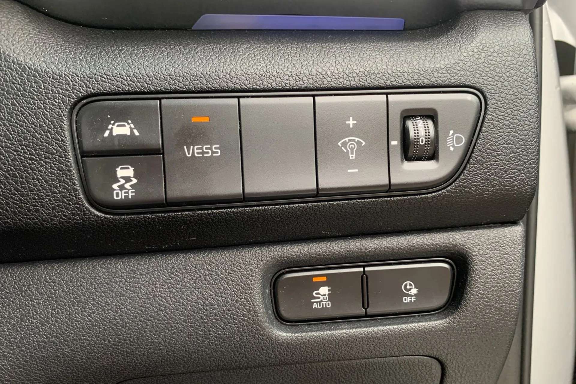 2020 KIA E-NIRO 2020 KIA E-NIRO