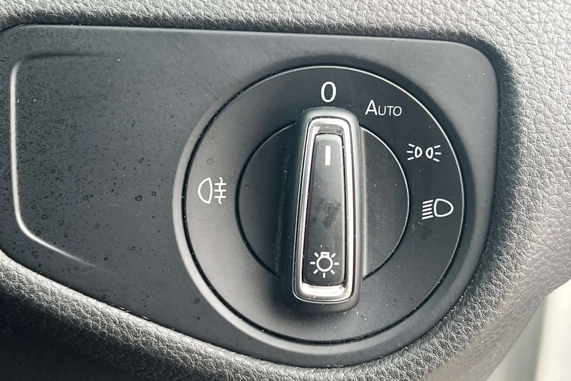 2020 VOLKSWAGEN GOLF 2020 VOLKSWAGEN GOLF