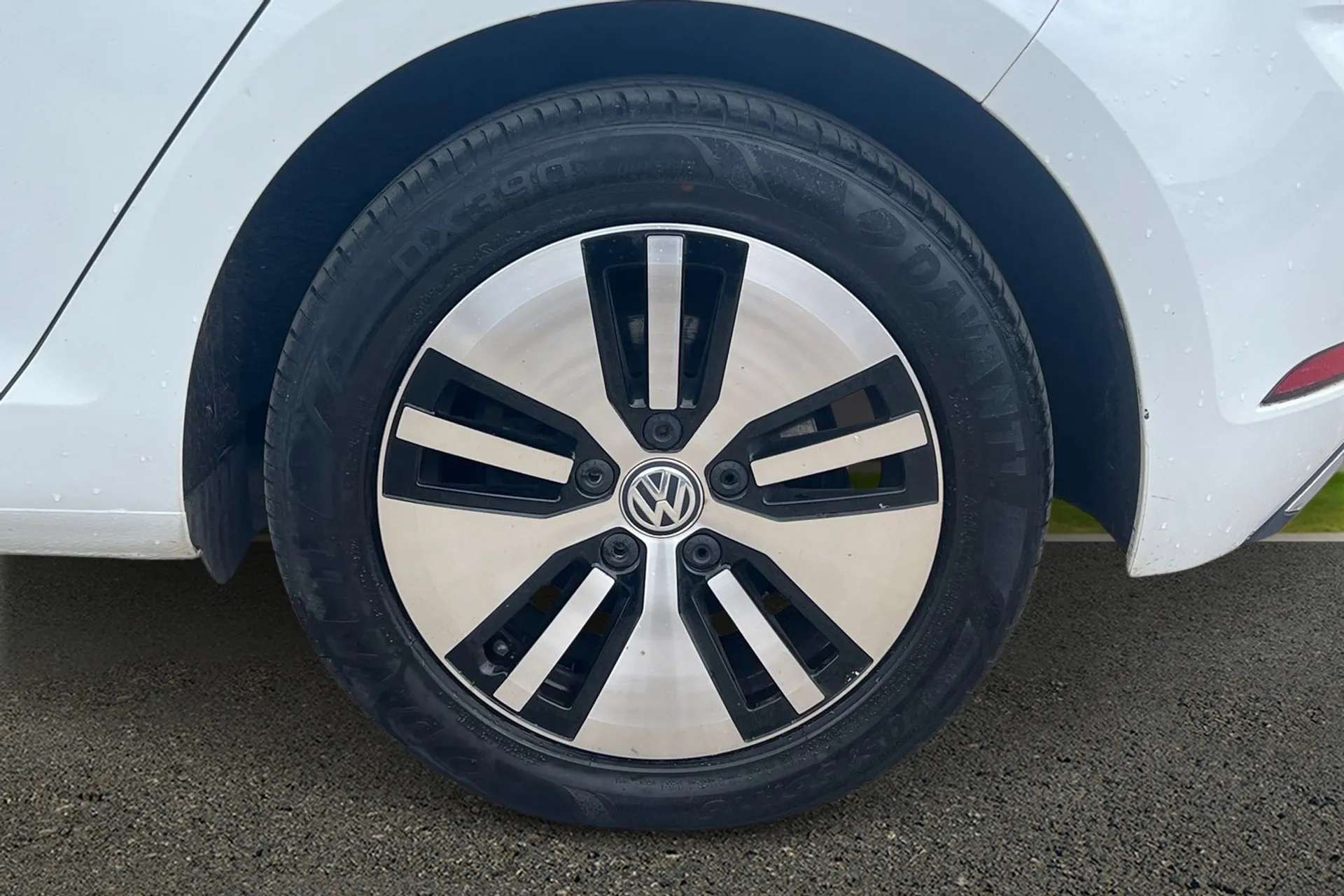 2020 VOLKSWAGEN GOLF 2020 VOLKSWAGEN GOLF