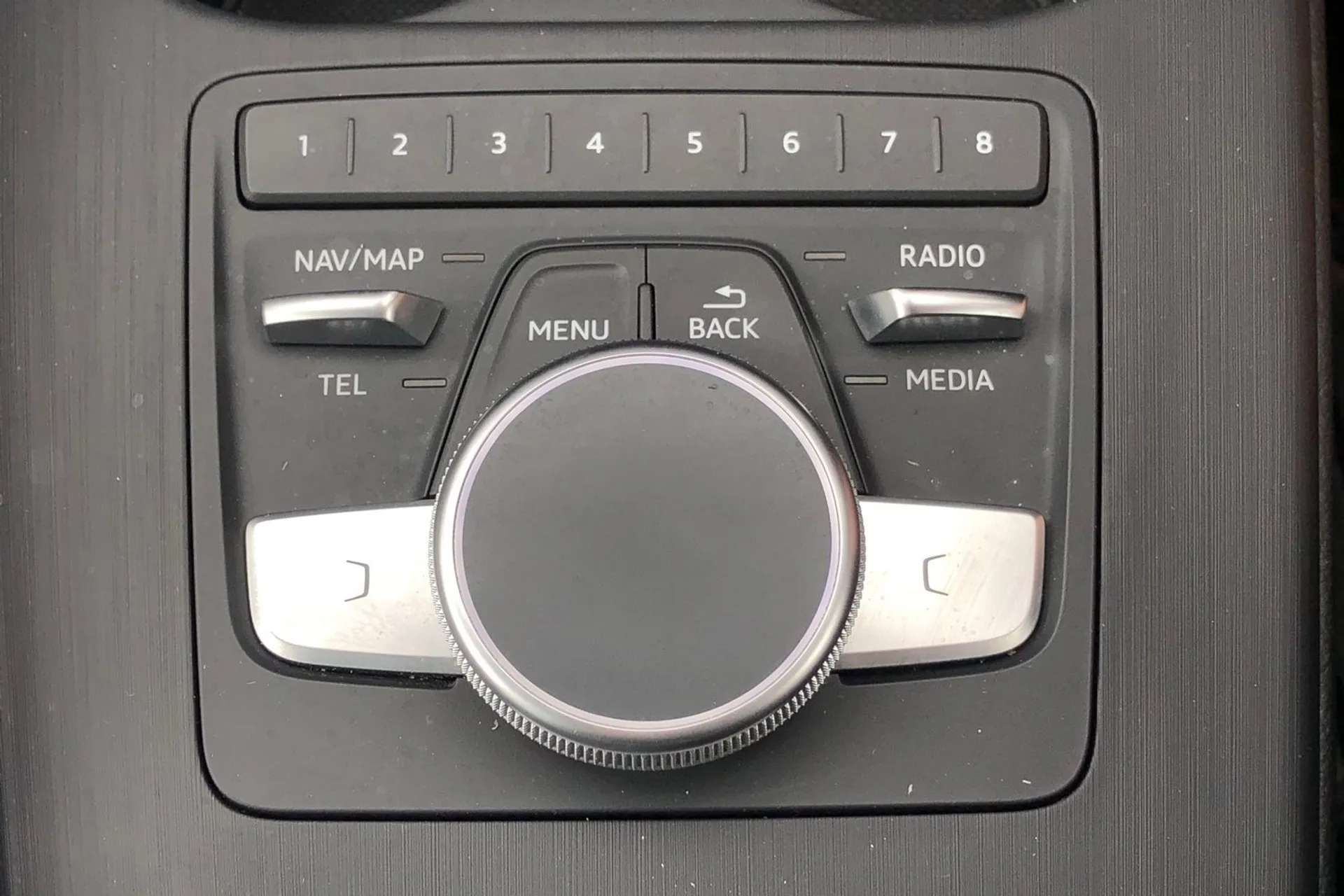 2016 AUDI A4 2016 AUDI A4