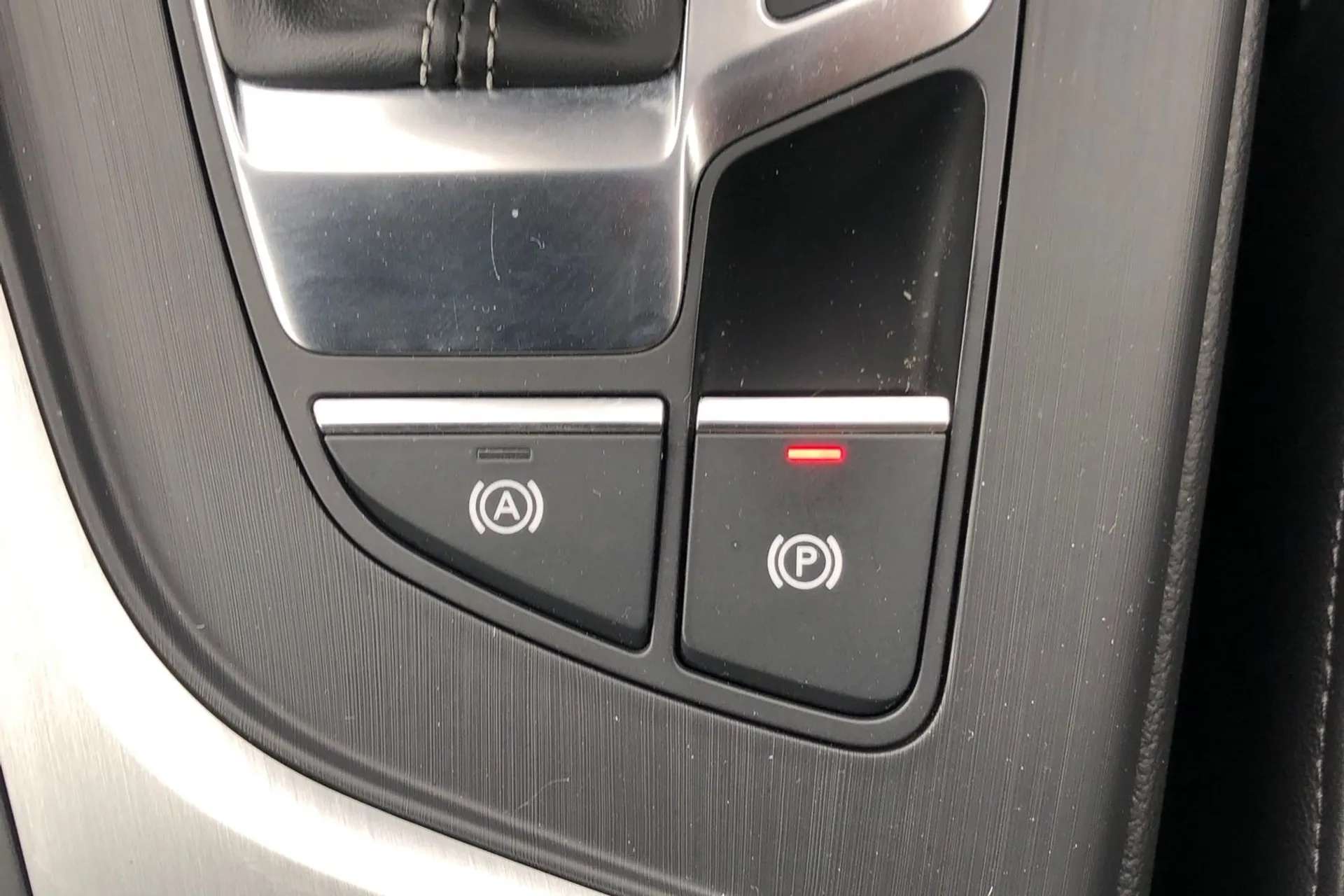 2016 AUDI A4 2016 AUDI A4