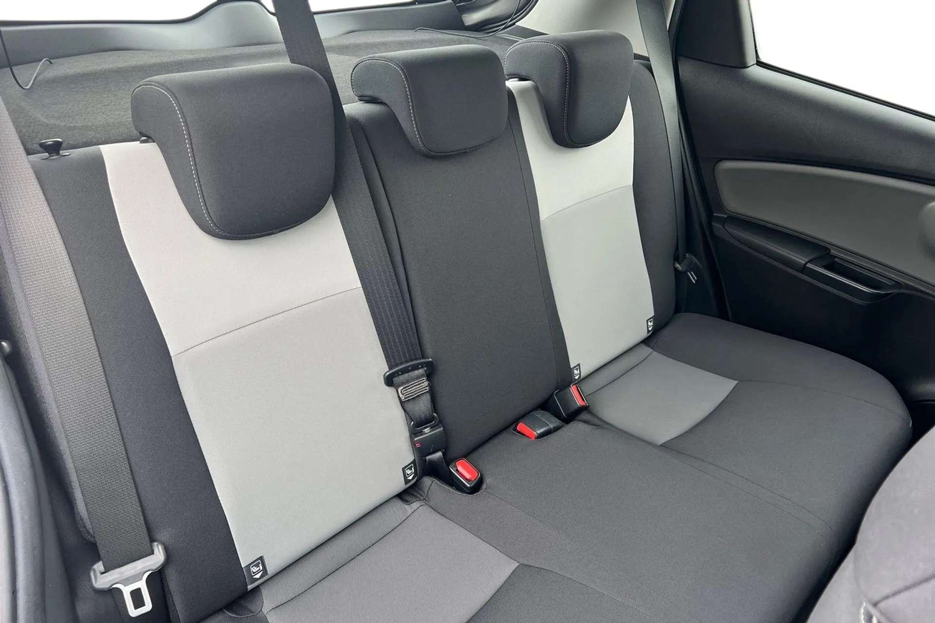 2019 TOYOTA YARIS 2019 TOYOTA YARIS