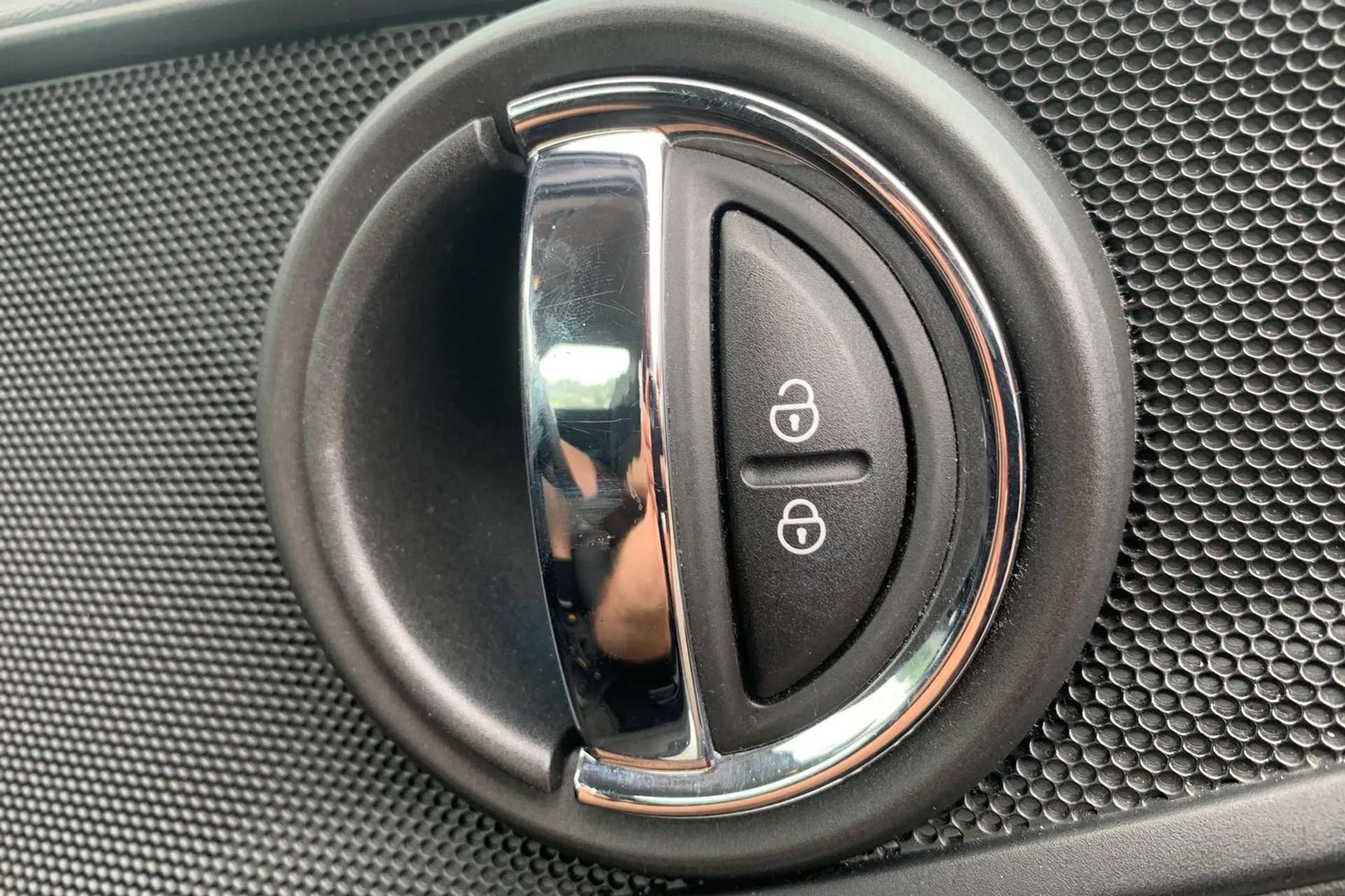 2018 MINI CLUBMAN 2018 MINI CLUBMAN