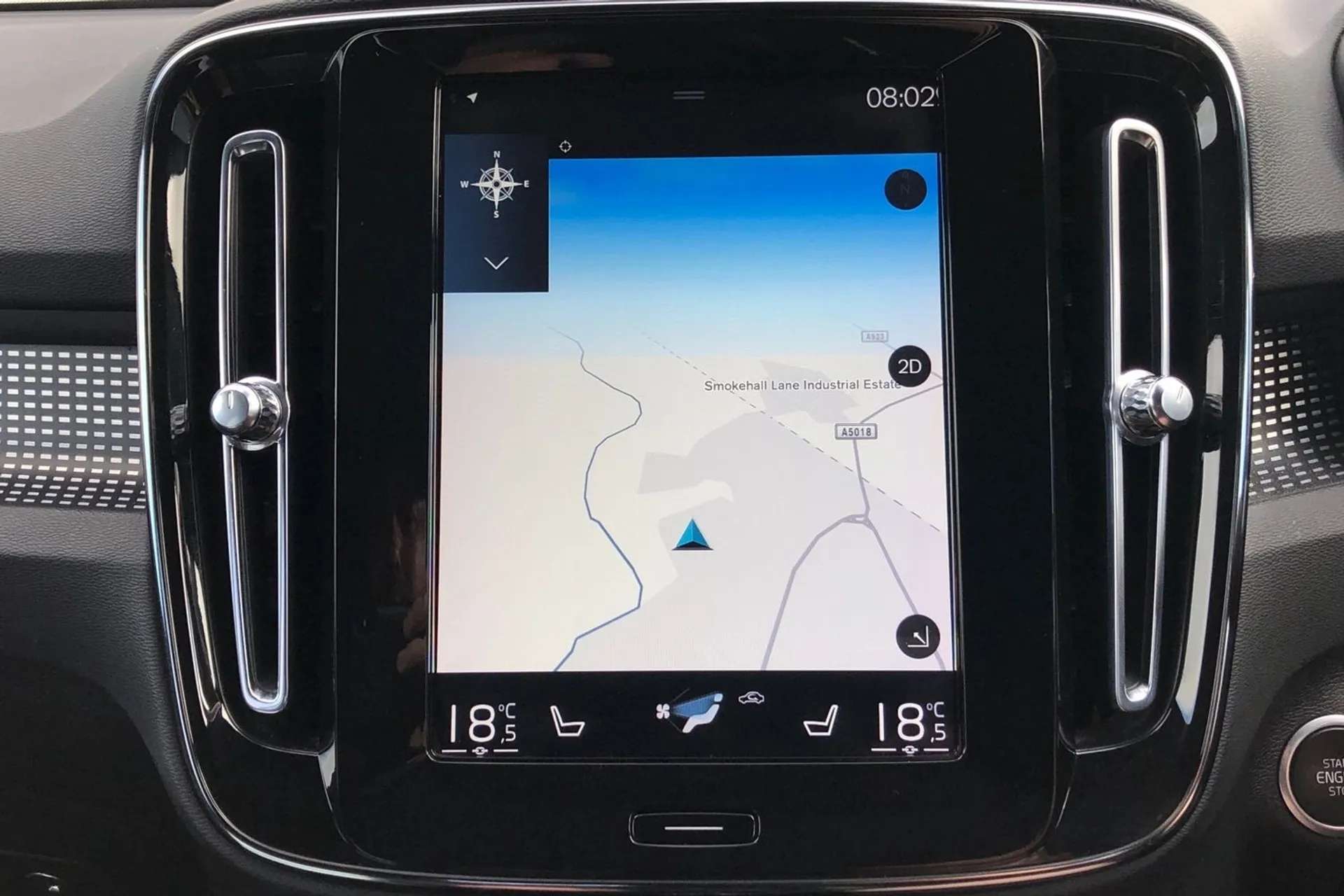 2020 VOLVO XC40 2020 VOLVO XC40