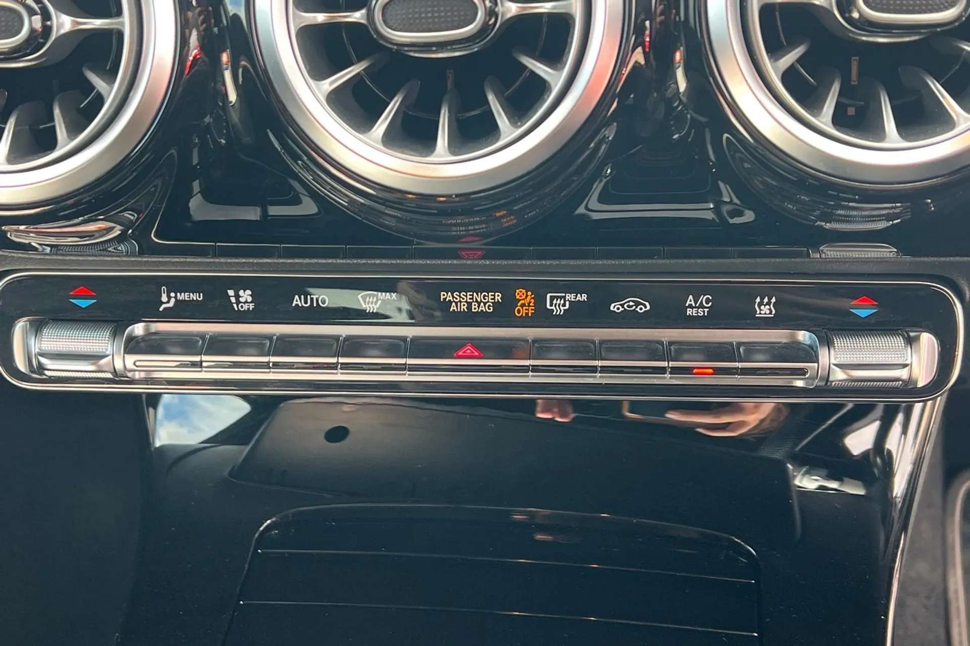 2022 MERCEDES-BENZ A CLASS 2022 MERCEDES-BENZ A CLASS
