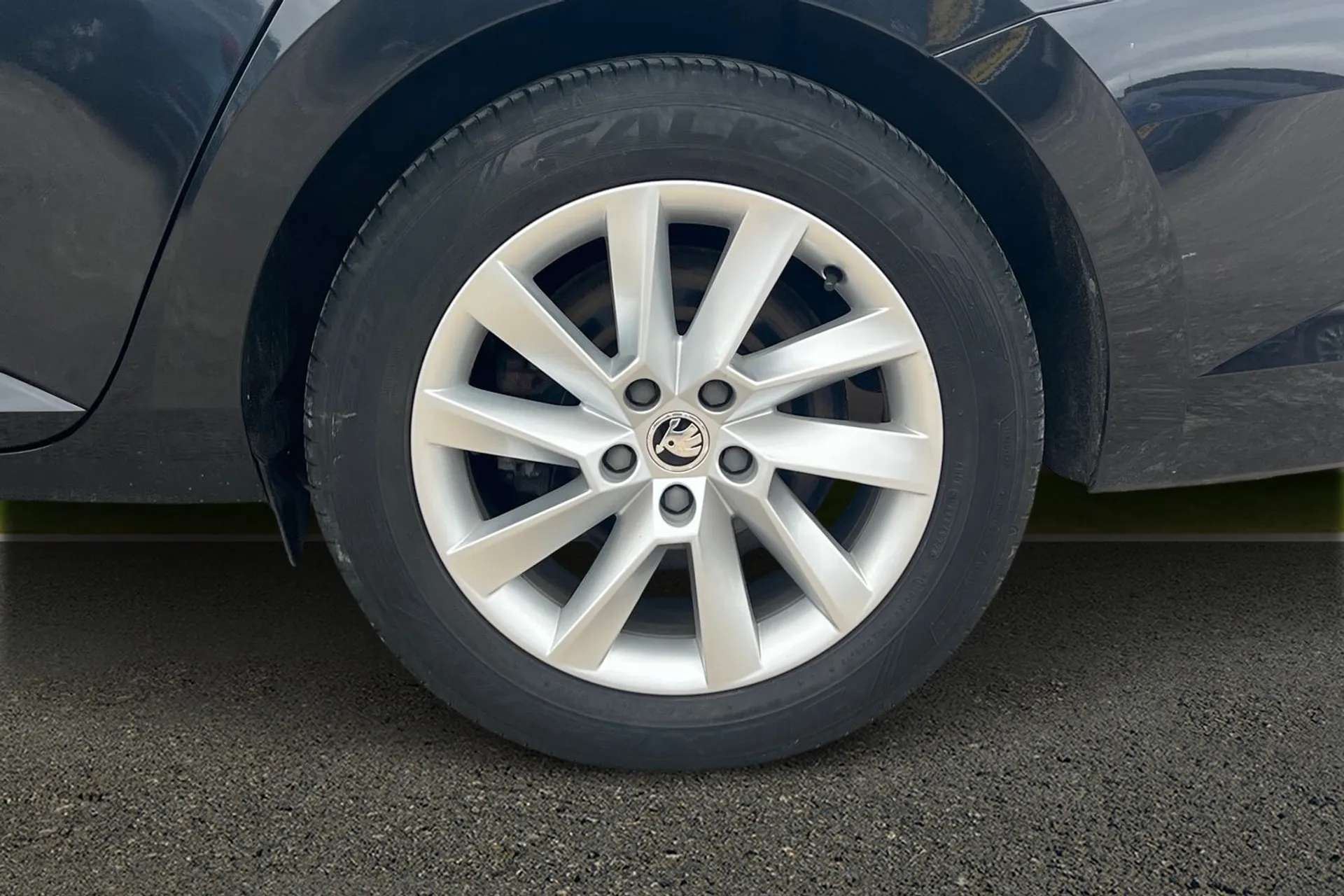 2019 SKODA SUPERB 2019 SKODA SUPERB