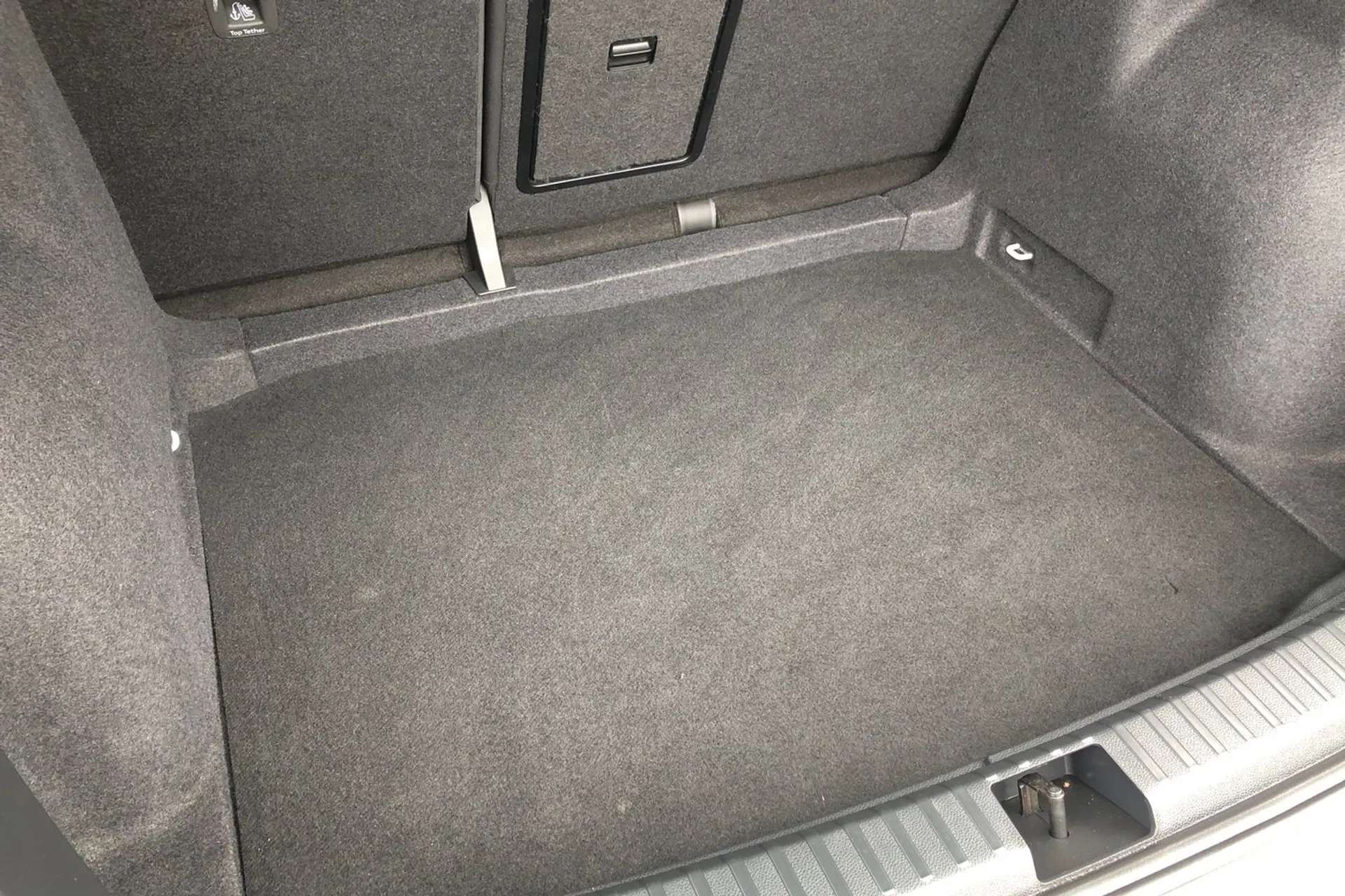 0 CUPRA ATECA 0 CUPRA ATECA