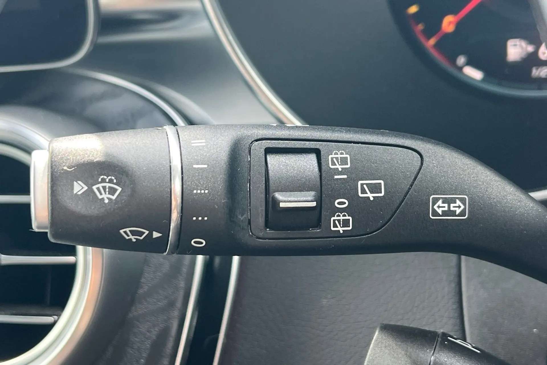 2020 MERCEDES-BENZ GLC 2020 MERCEDES-BENZ GLC