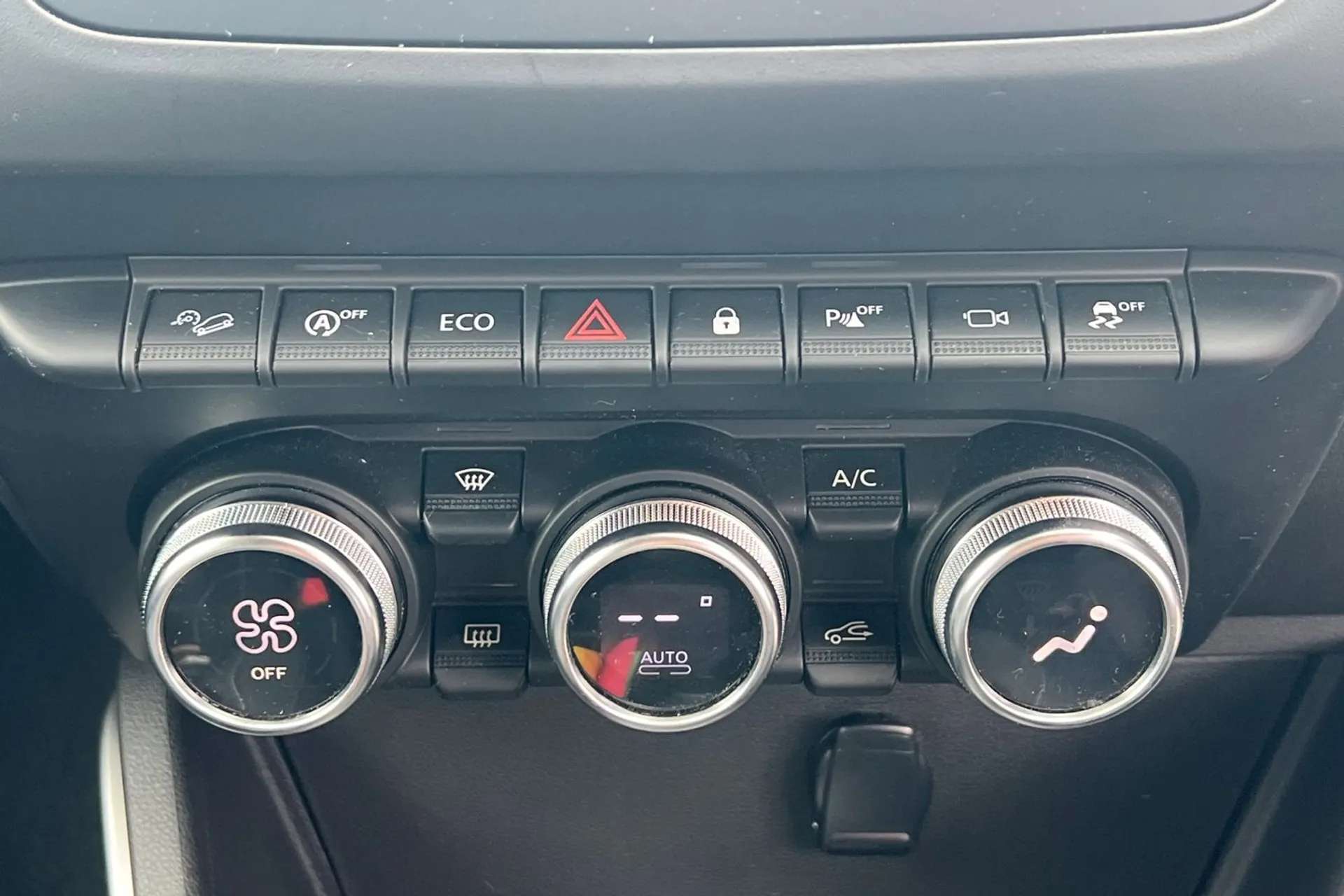 2020 DACIA DUSTER 2020 DACIA DUSTER