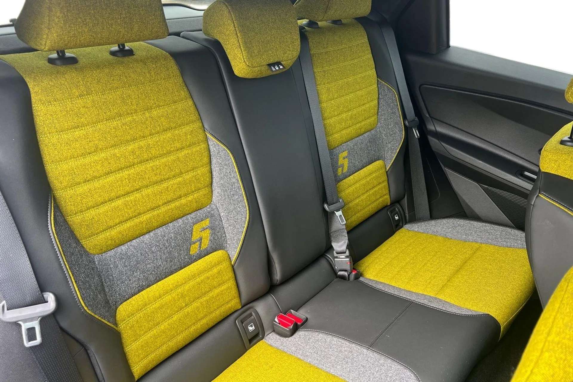 2025 RENAULT 5 2025 RENAULT 5