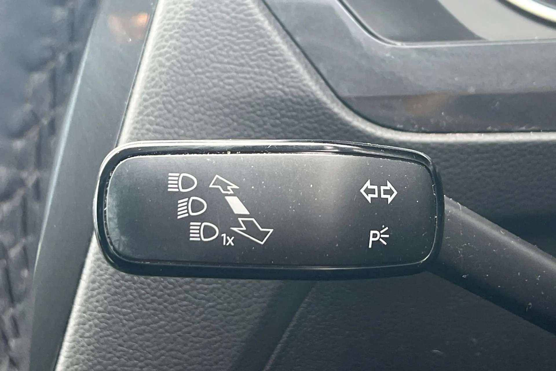 2019 VOLKSWAGEN TIGUAN 2019 VOLKSWAGEN TIGUAN