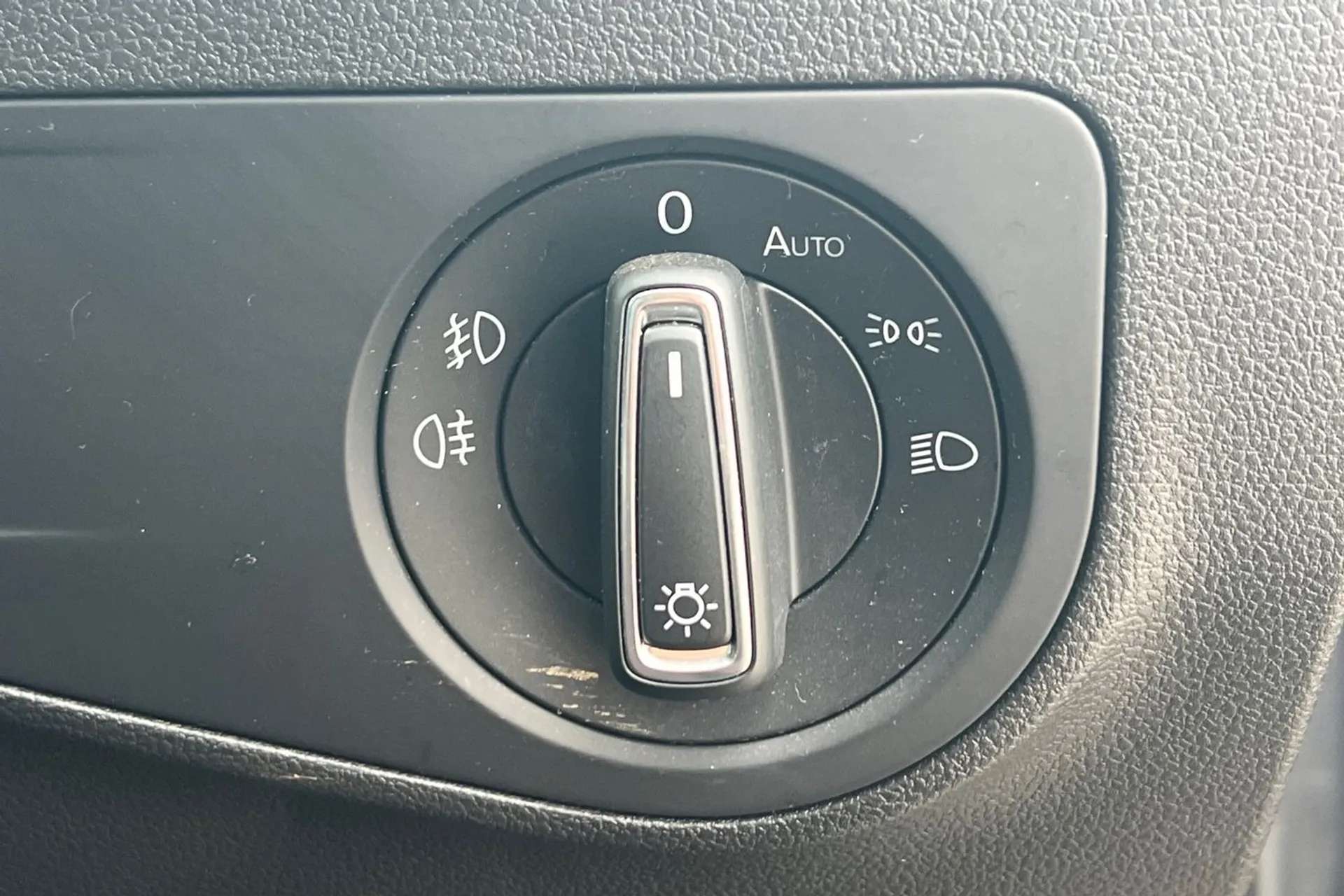 2019 VOLKSWAGEN TIGUAN 2019 VOLKSWAGEN TIGUAN