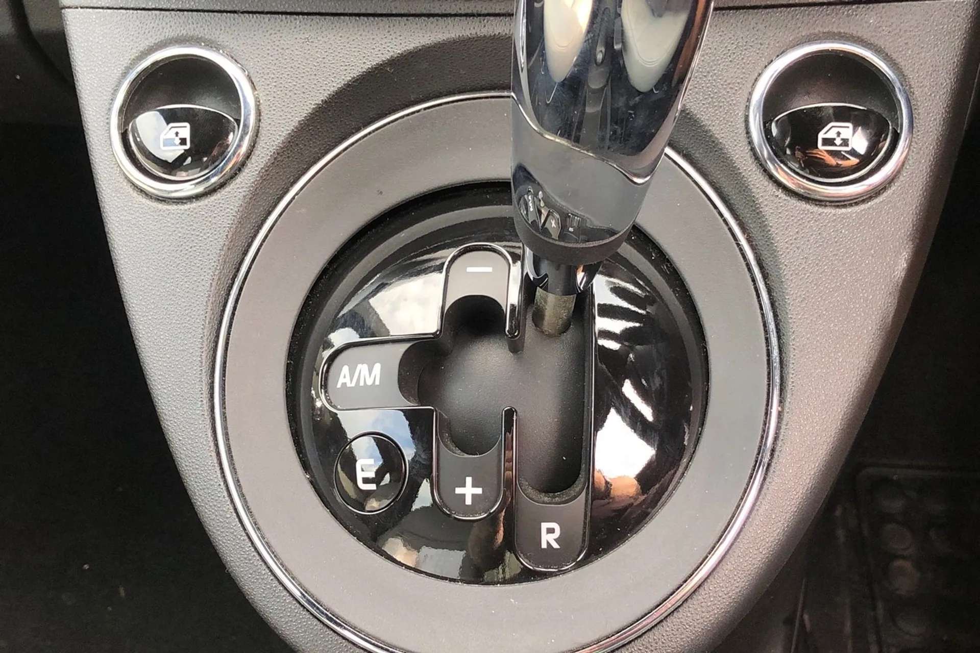 2020 FIAT 500 2020 FIAT 500