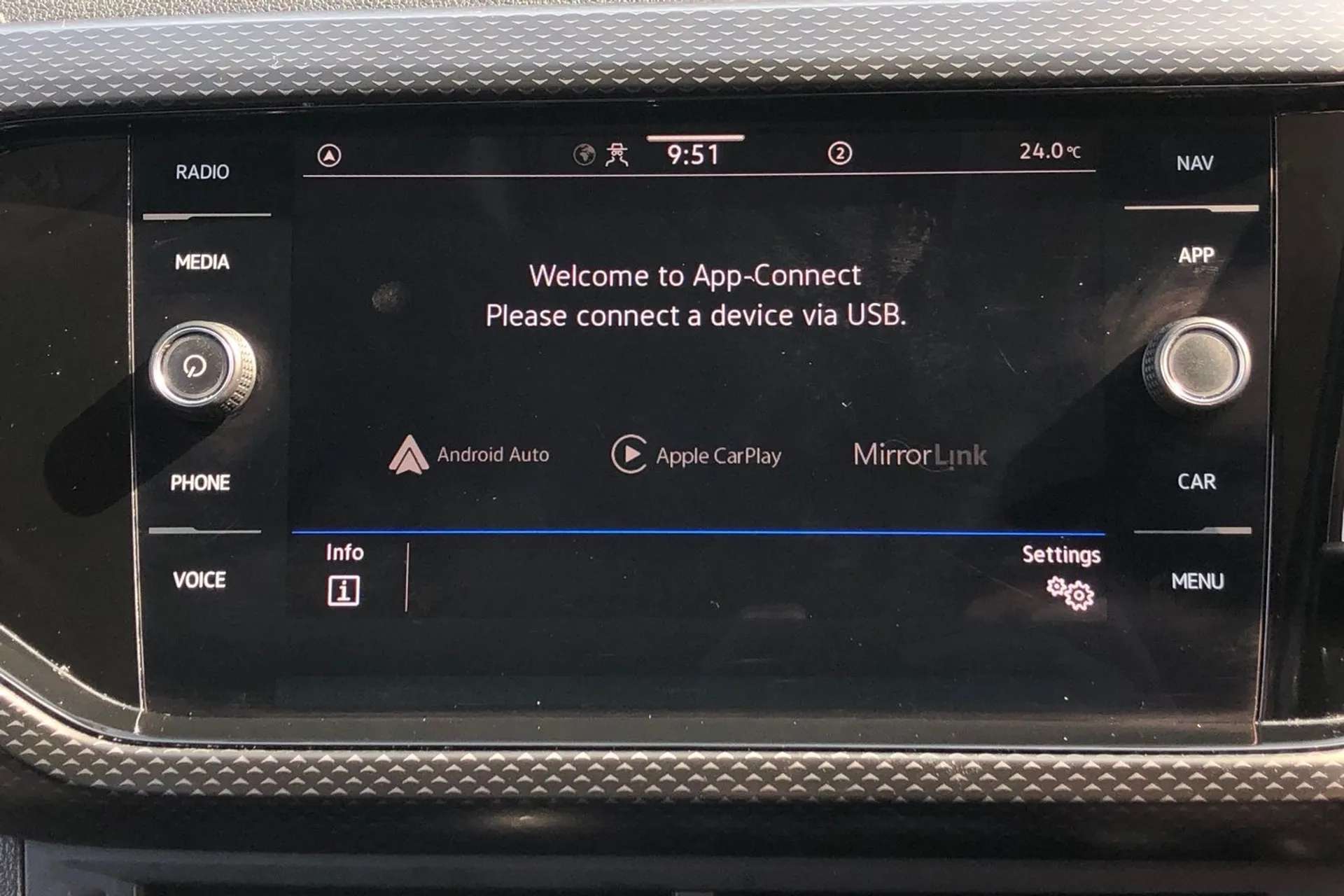 2021 VOLKSWAGEN T-CROSS 2021 VOLKSWAGEN T-CROSS