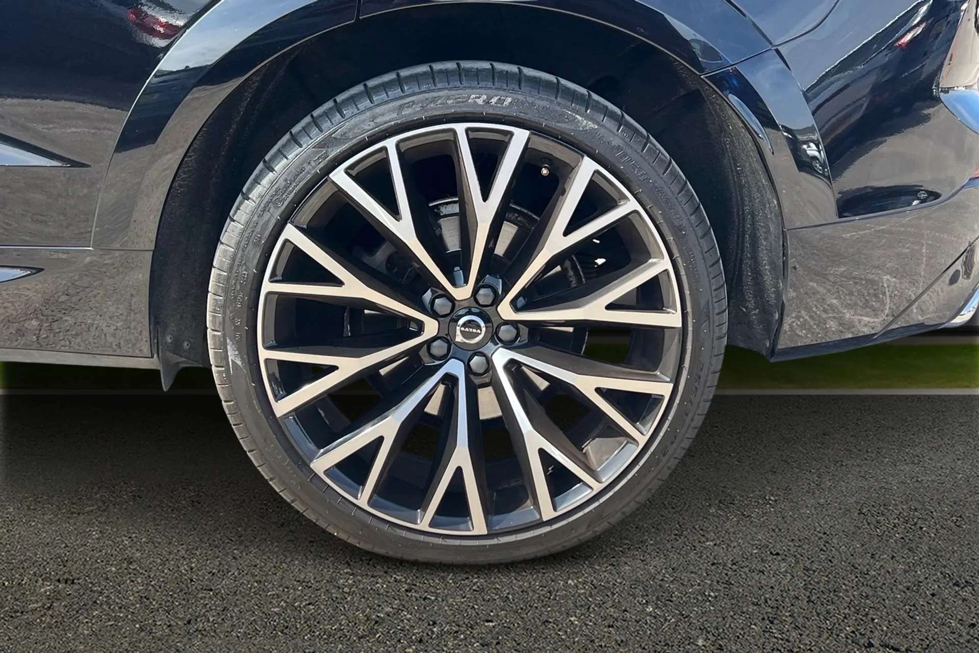 2020 VOLVO XC60 2020 VOLVO XC60