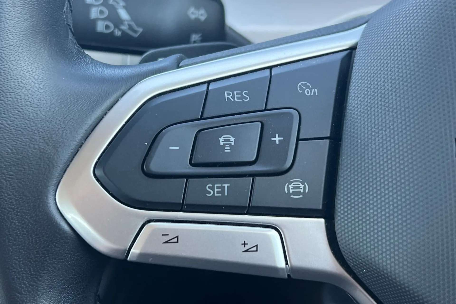 2023 VOLKSWAGEN GOLF 2023 VOLKSWAGEN GOLF