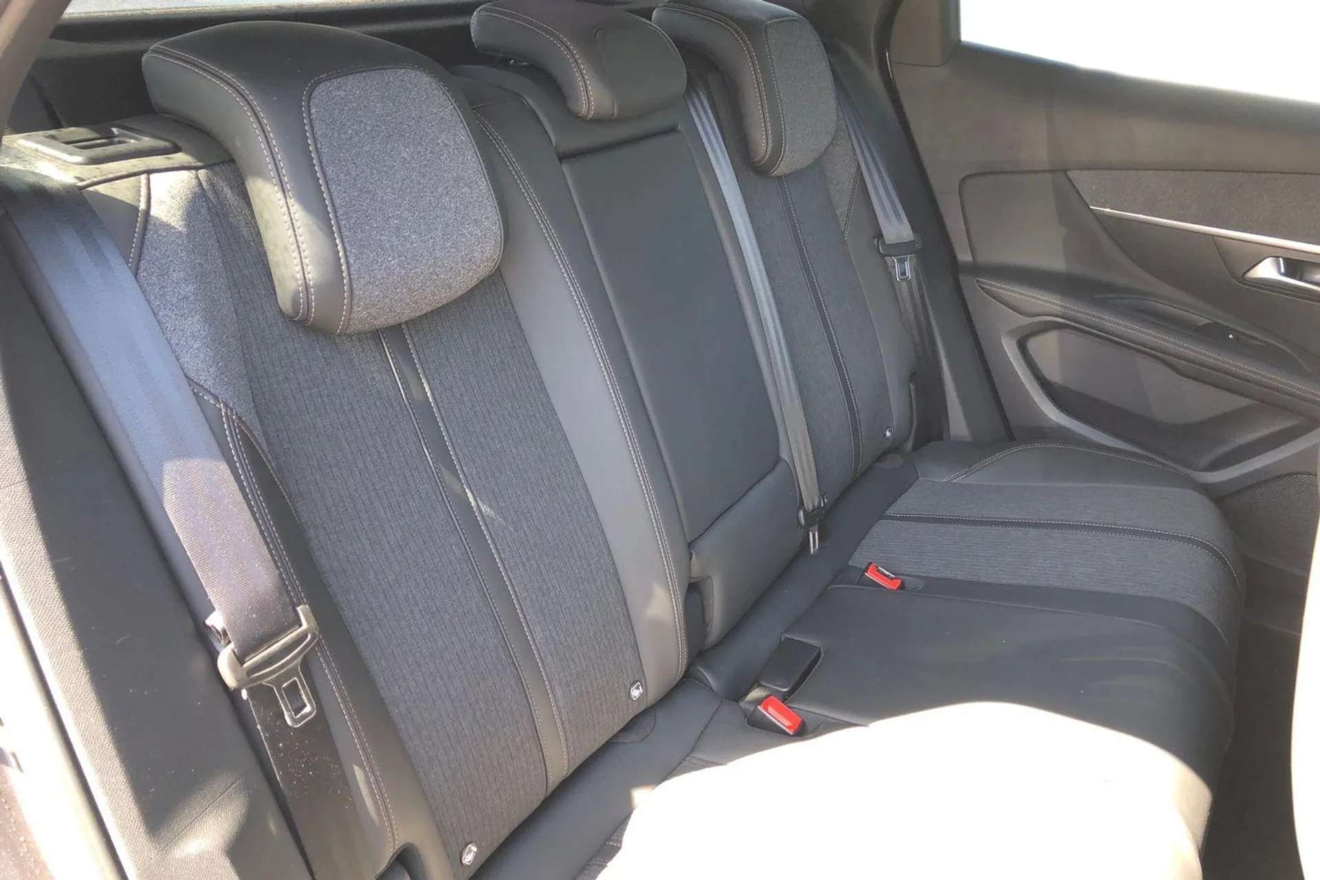 2018 PEUGEOT 3008 2018 PEUGEOT 3008